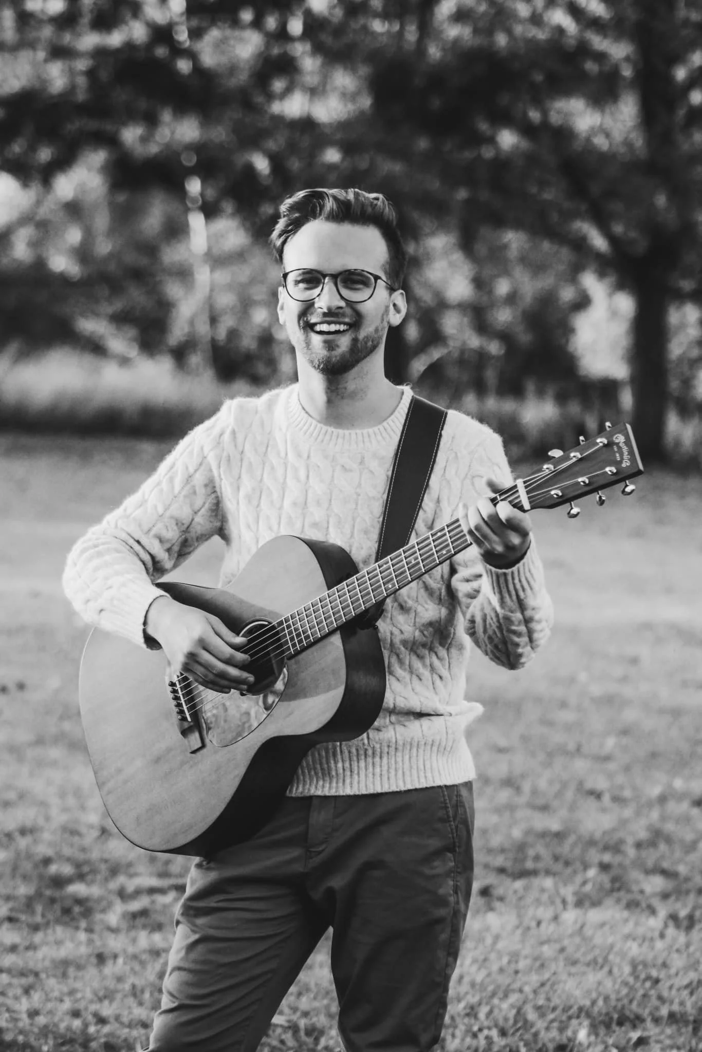 Live Music with Aaron Hertzfeld