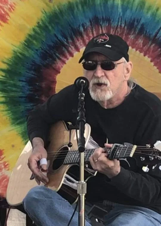 Live Music with Randy Sabo