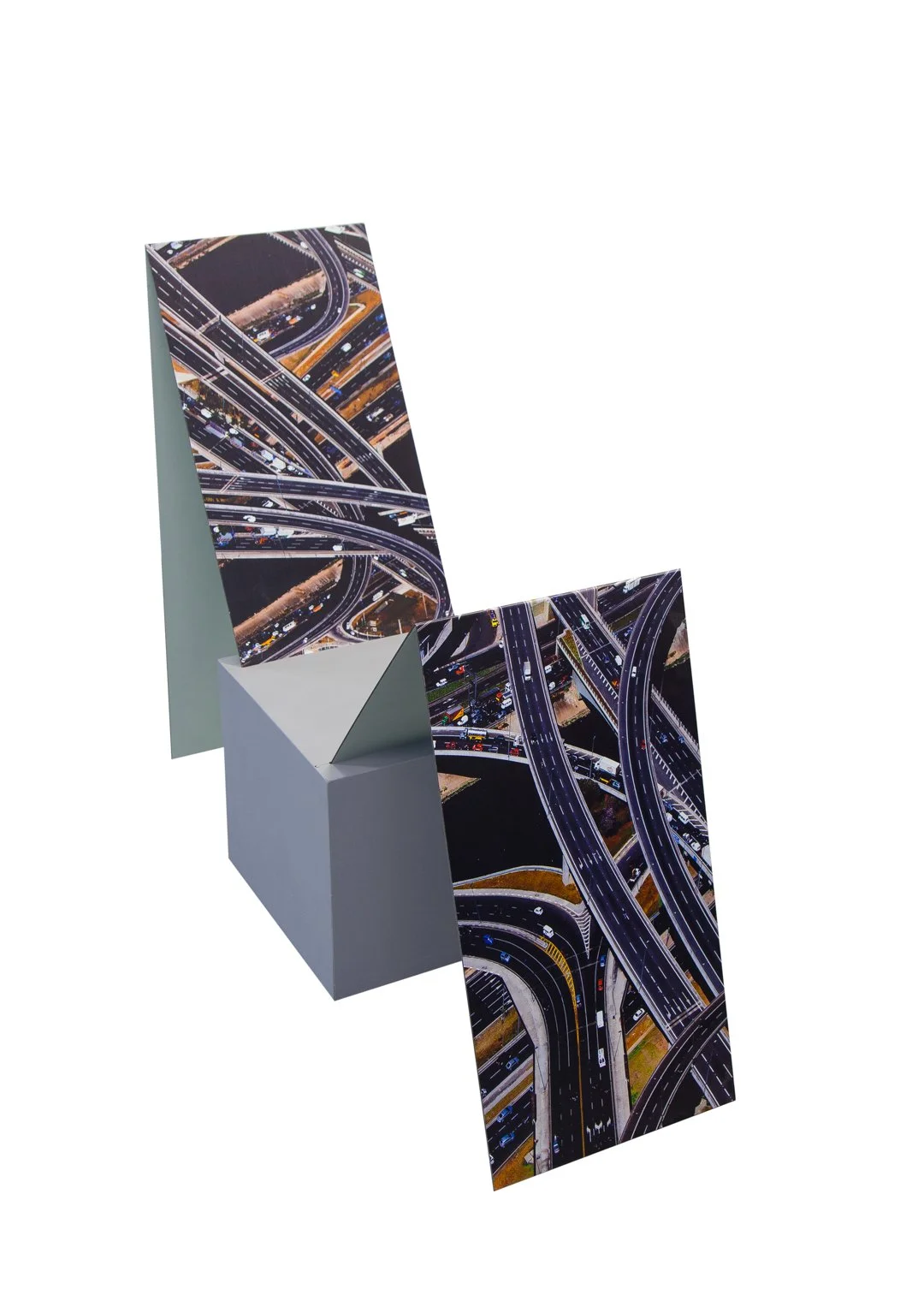 "Escultura VIII" (2014) | 76xX112x33cm |  Impressão UV em MDF pintada em verniz | Edição 2/5
