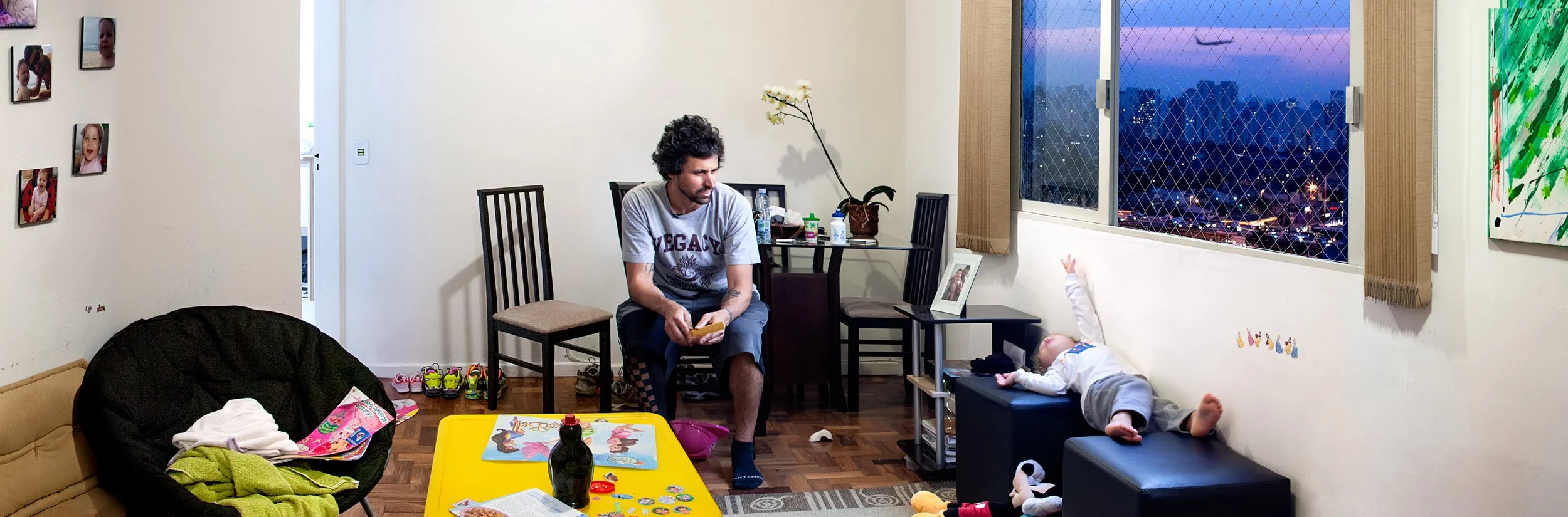 "Entrevistas XIII" (2014) | 22x73cm | Impressão Fine art em metacrilato | Edição 2/5