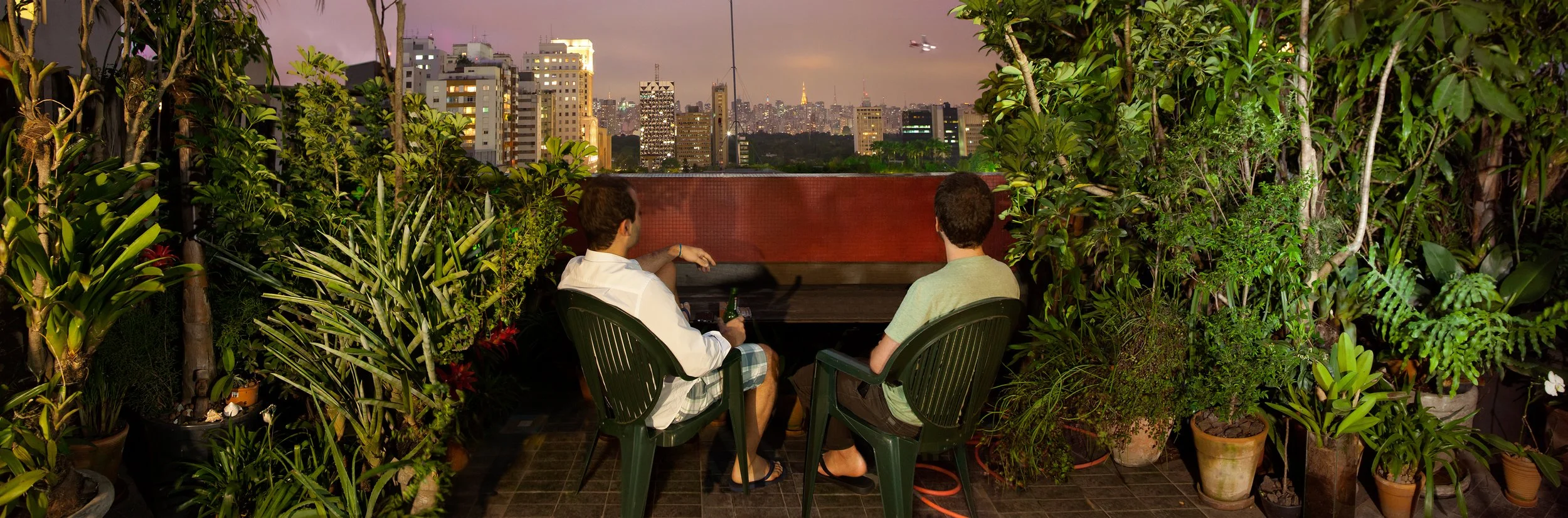 "Entrevistas XXXIX" (2014) | 22x73cm | Impressão Fine art em metacrilato | Edição 2/5