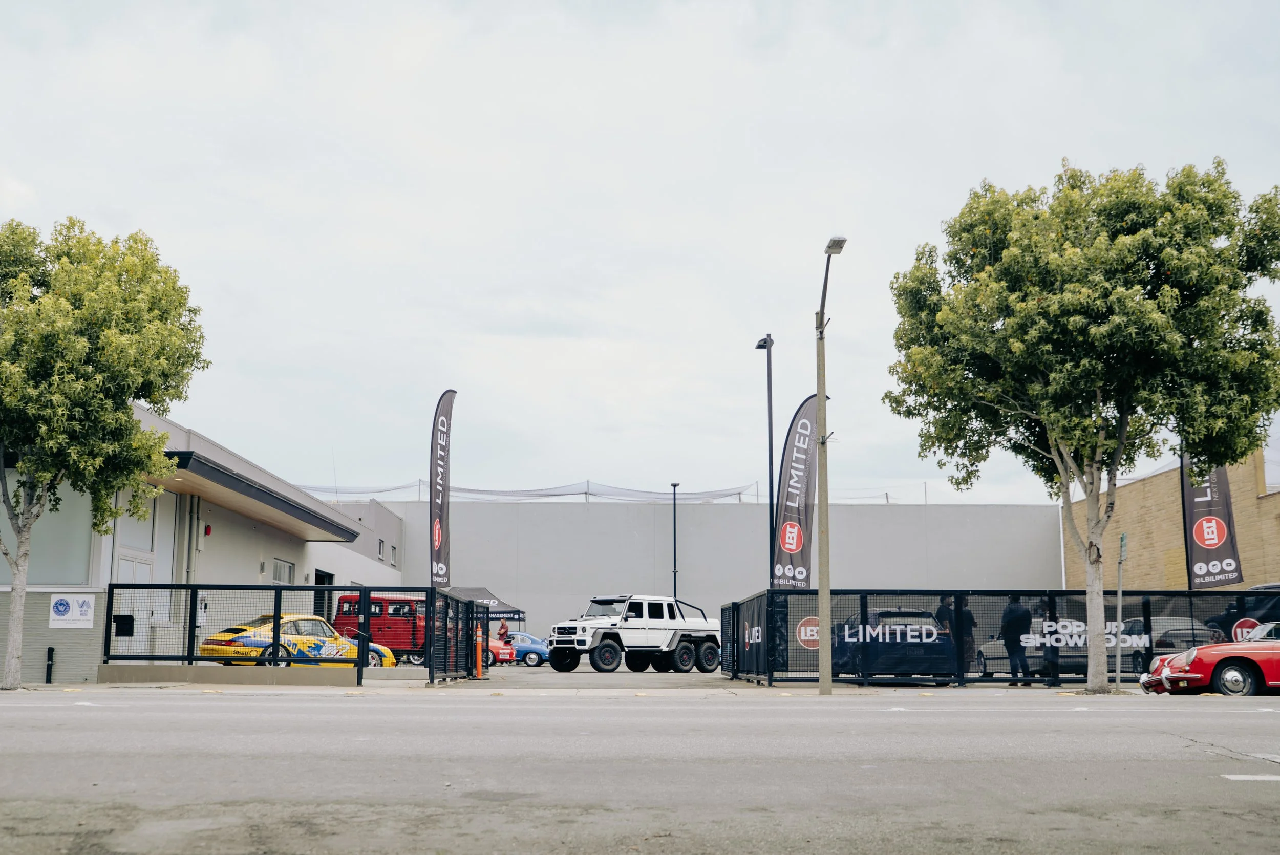 Showroom Day 1-21.jpg