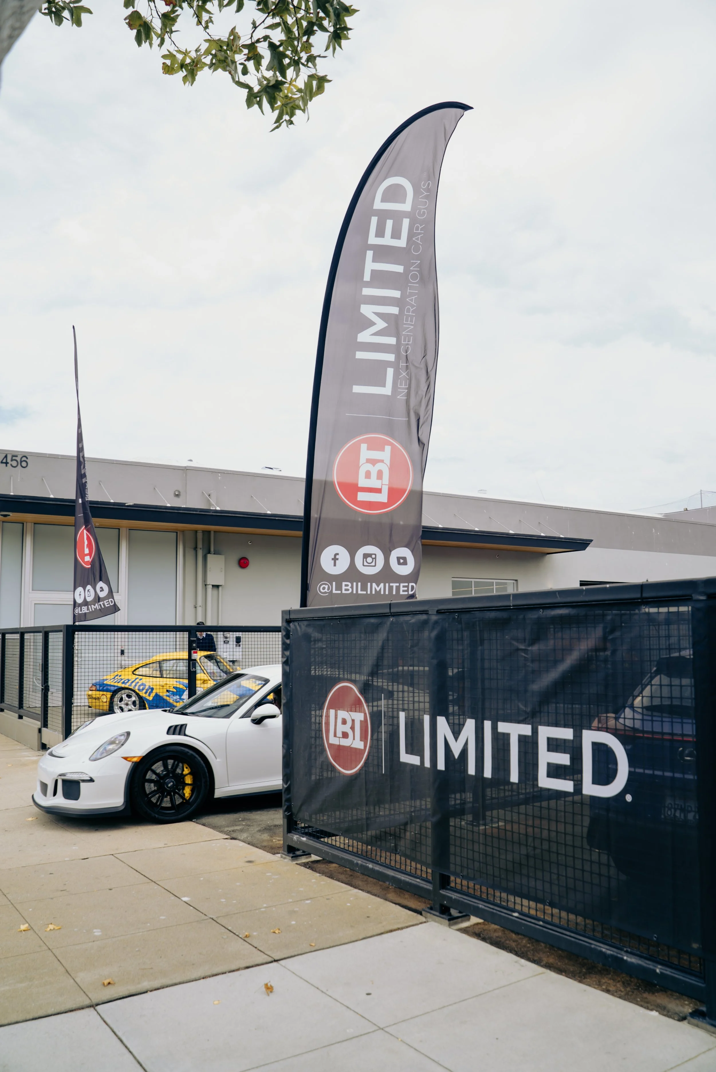 Showroom Day 1-19.jpg