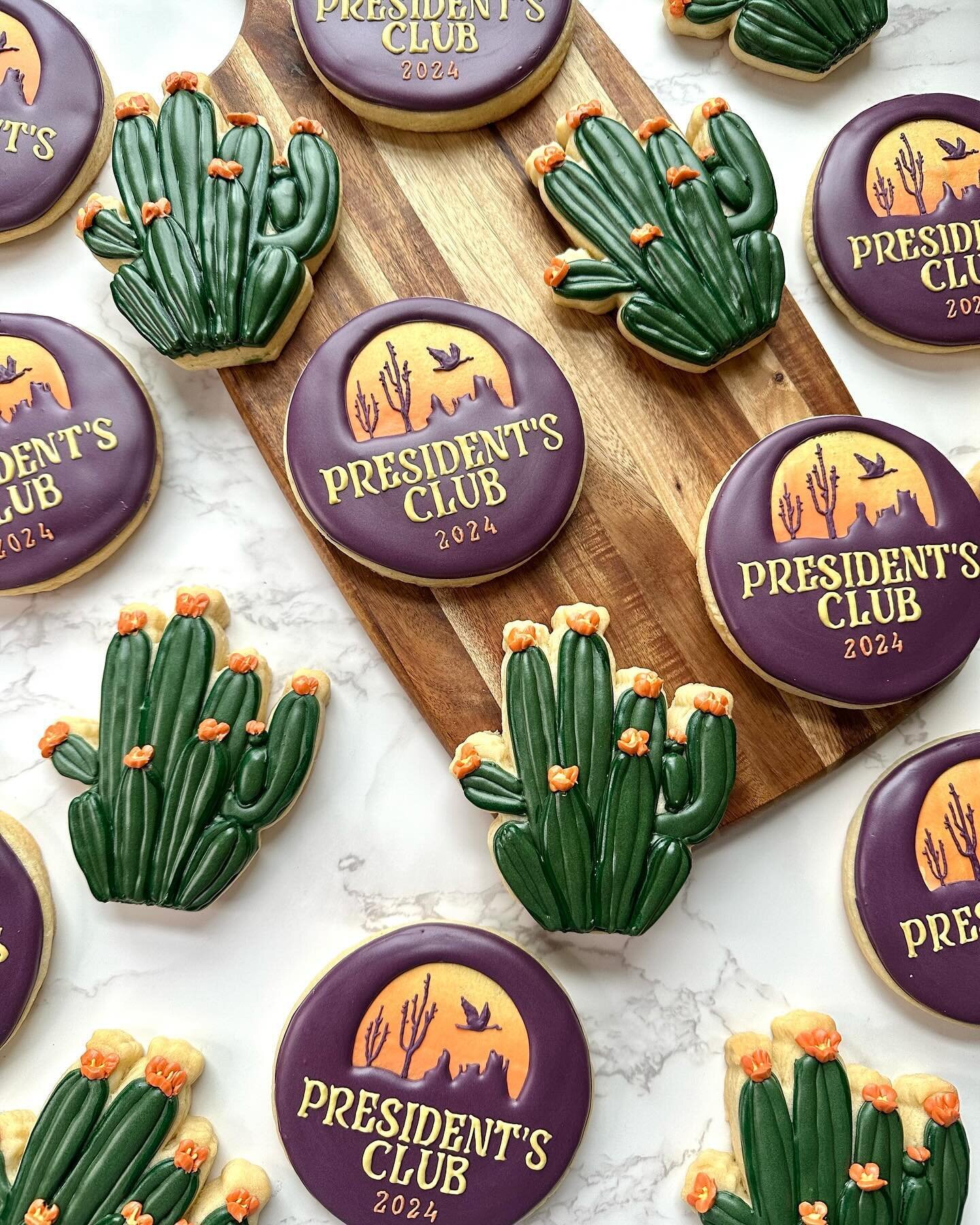 With the 2024 trip being in Scottsdale, Wawa had a custom logo to commemorate the festivities. 

I knew I wanted to create dimension with the design so I inlaid the sunset to bring the logo to life in cookie form. 

To tie the cactus in with the logo