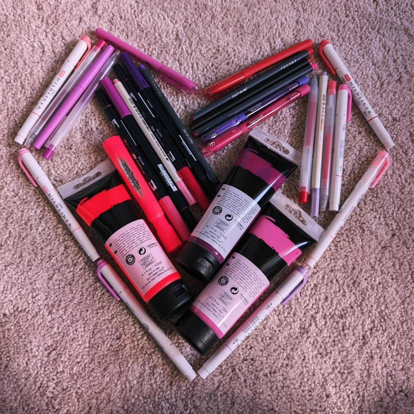 This is your reminder to book your Valentine's Day dinners and Galentine's brunches. It's less than a month out. And if you have a book person, or a fun pen person as your significant other...a date to a book store or stationery store is perfect, plu