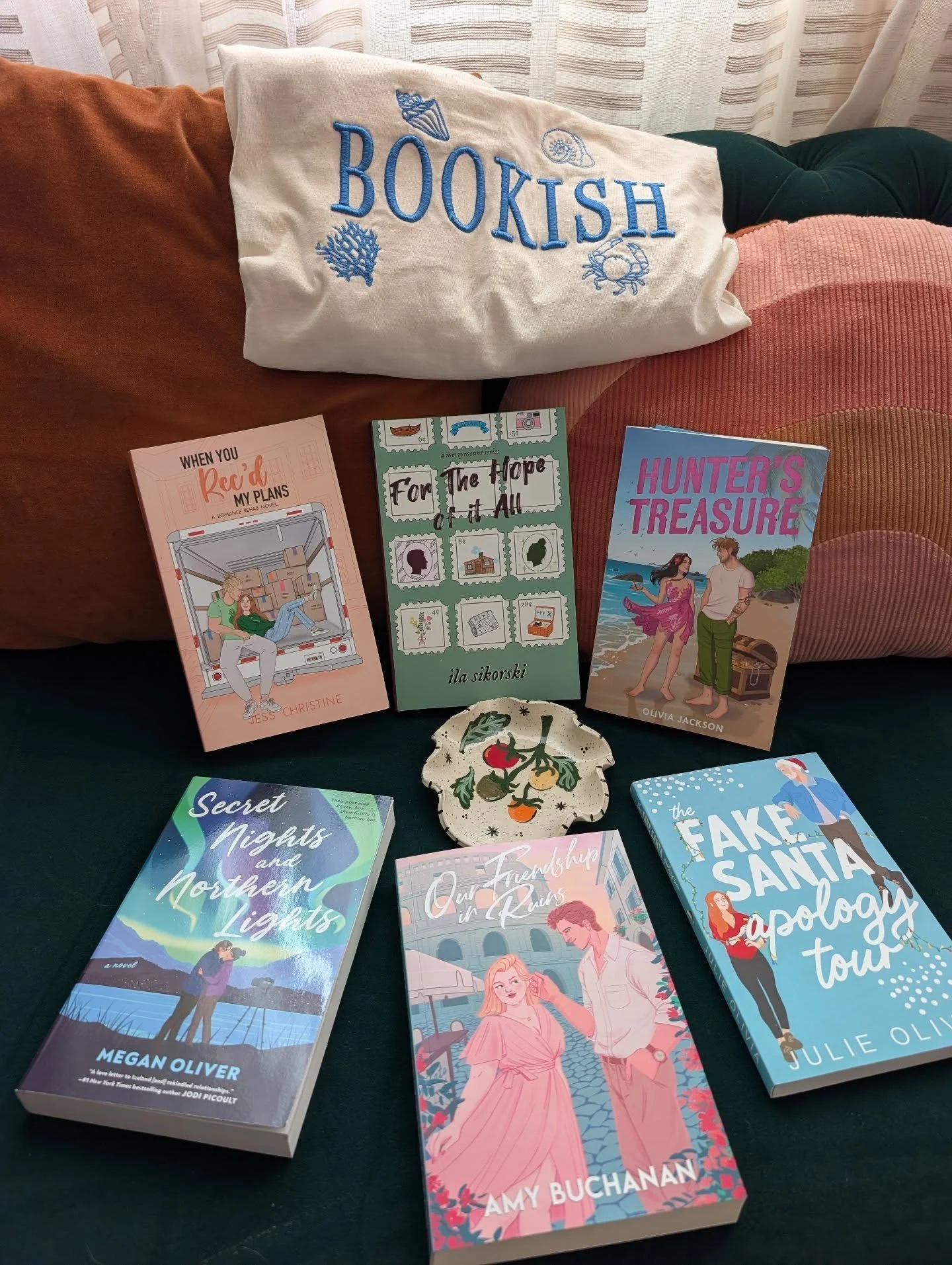 My haul from the Once Upon A Market at @damselbookstore &amp; @themillonetowah this morning 

Embroidered "bookish" beach themed Comfort Colors T-shirt.
Books by
@authorjesschristine
@authorilasikorski 
@oliviajacksonbooks 
@meganoliverbook