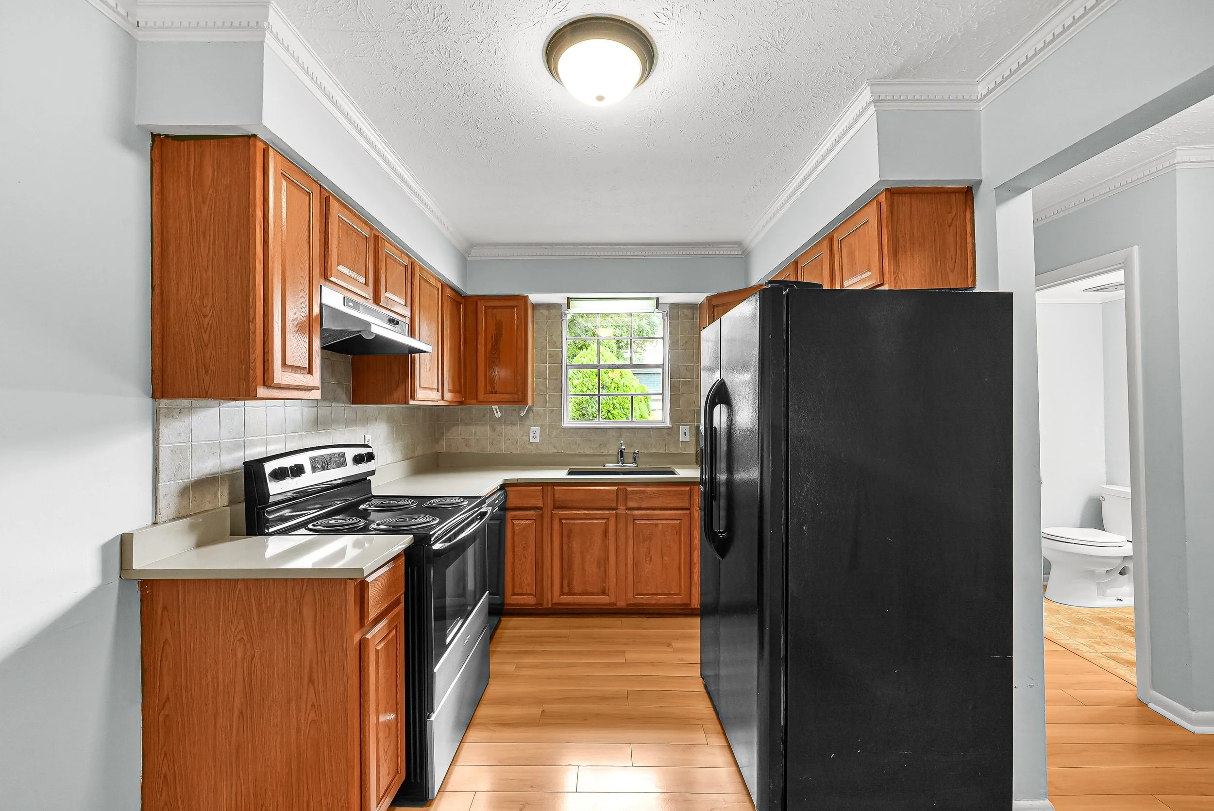 301 Stonecliff Ct-09.jpg