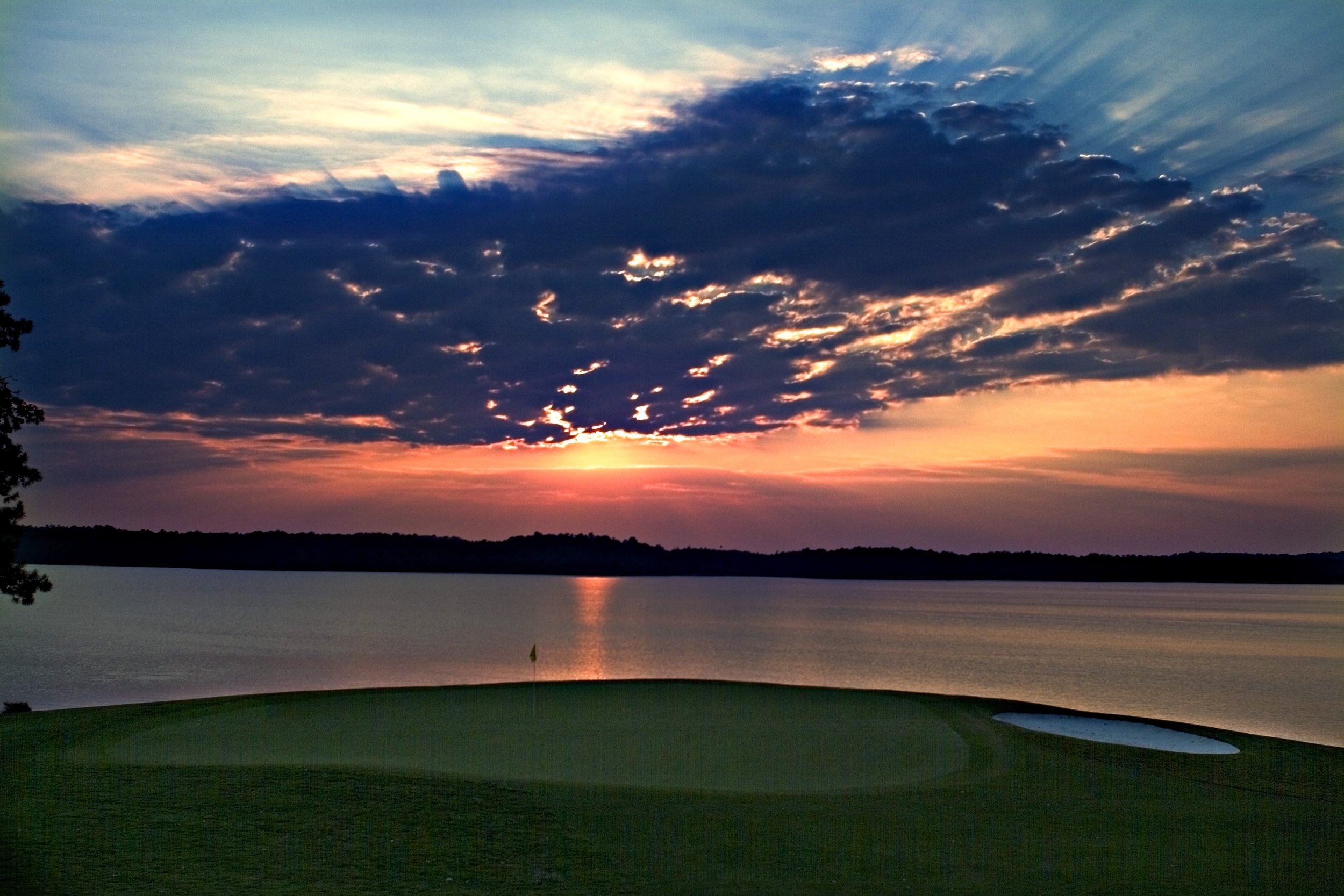 Willow Point Golf & Country Club Alexander City, Alabama, USA — Fry Willow Point Golf & Country Club Alexander City, Alabama, USA — Fry