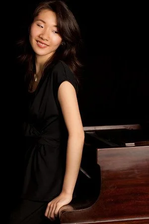 English-speaking-piano-teacher-Japan.jpg
