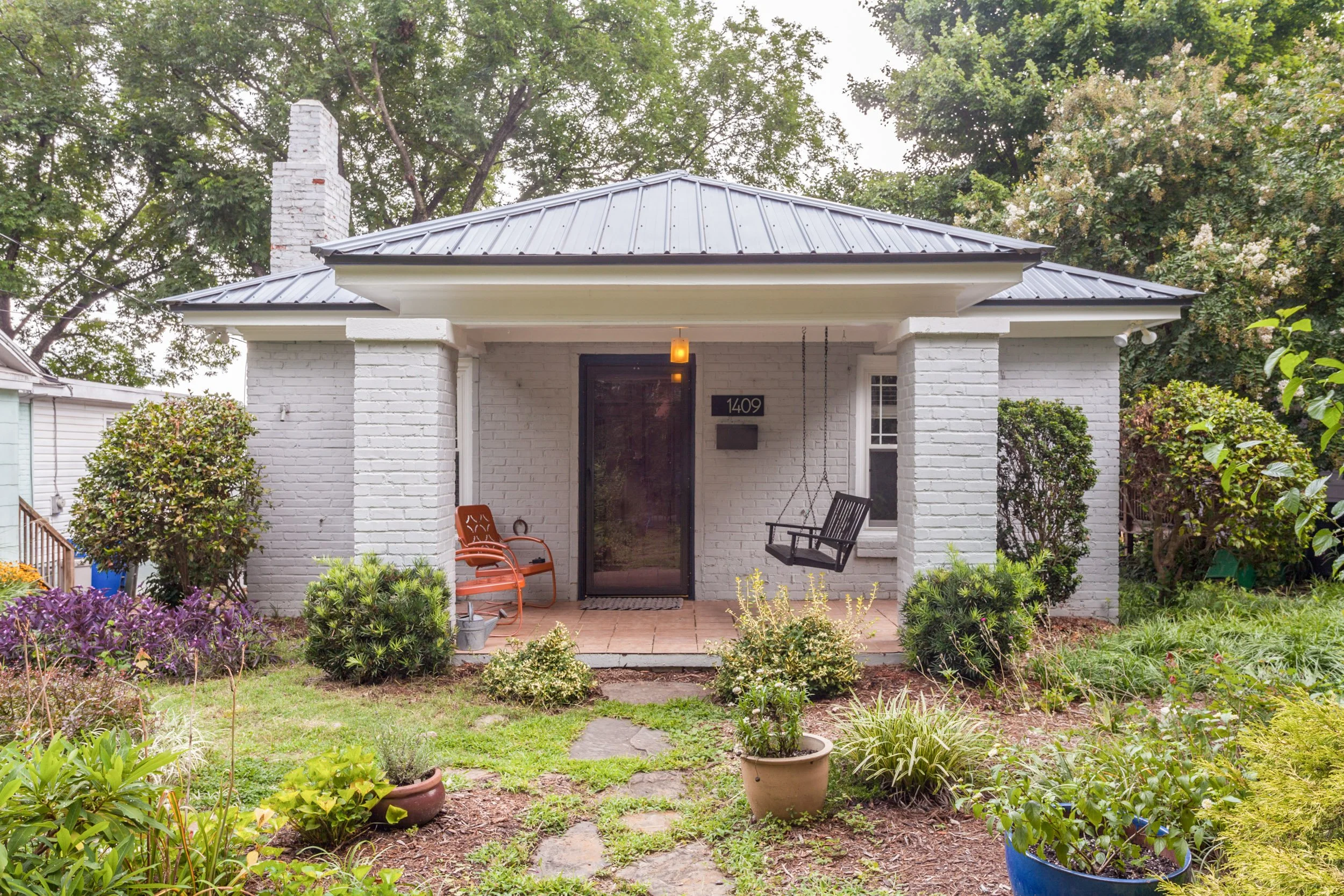 Quintessential Mordecai Bungalow