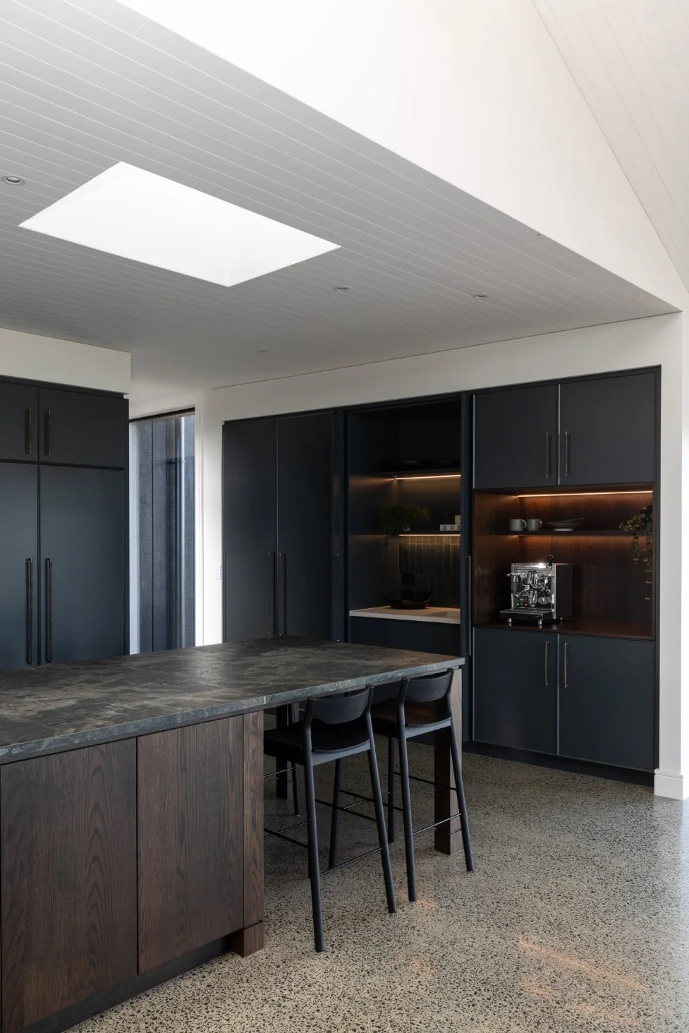 Modern farmhouse kitchen