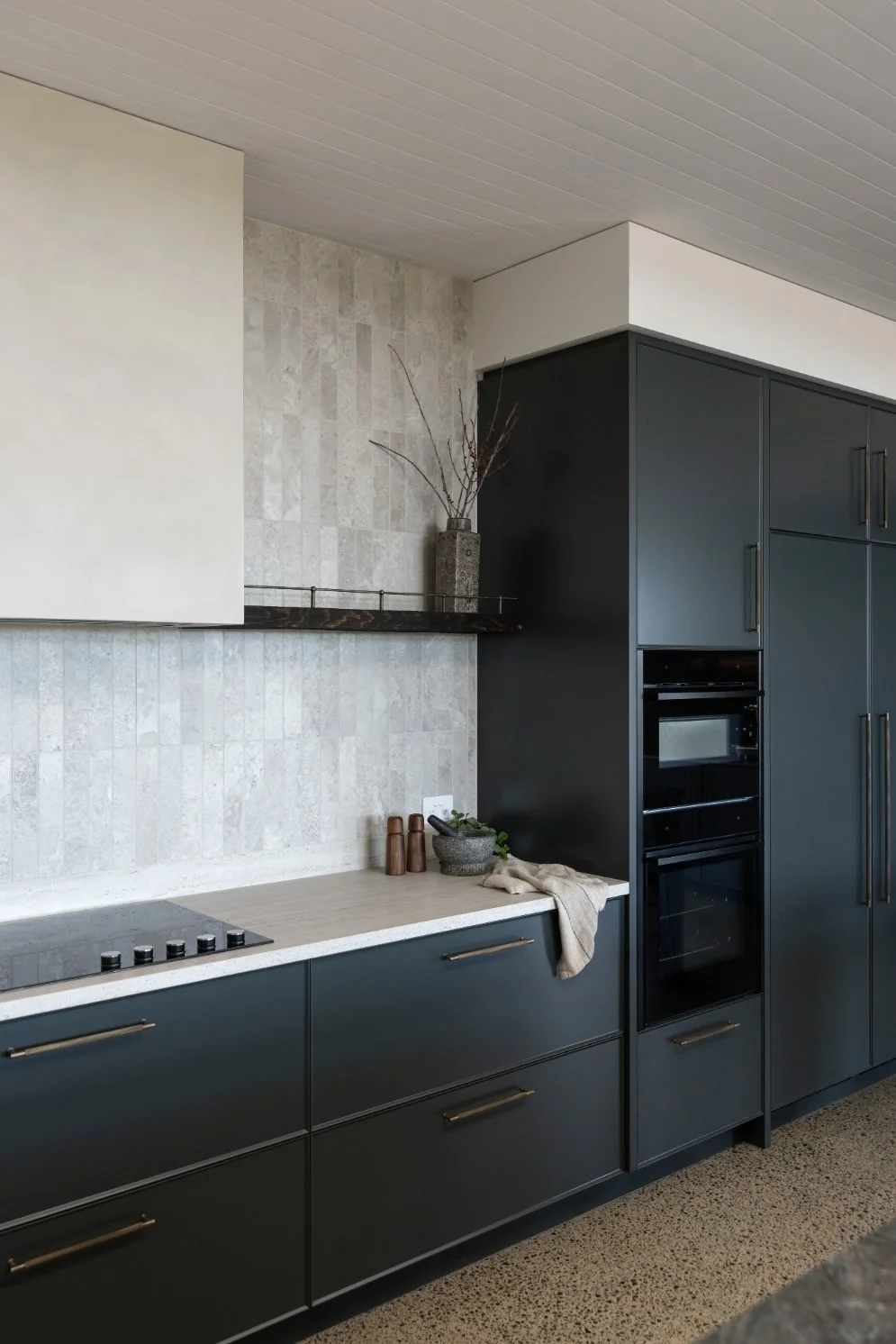 Deep green kitchen cabinets