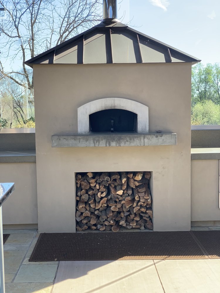 Pizza oven in Healdsburg
