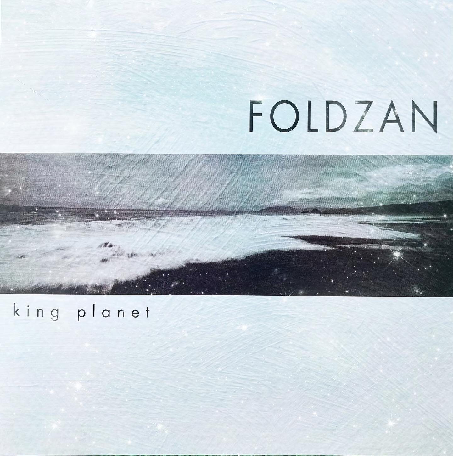 Surprise! Fold Zandura&rsquo;s &ldquo;King Planet&rdquo; is remastered and is now available on all streaming platforms. While &ldquo;Dark Divine&rdquo; was FZ&rsquo;s first album, this was the last album made. So excited for all of you guys to hear p