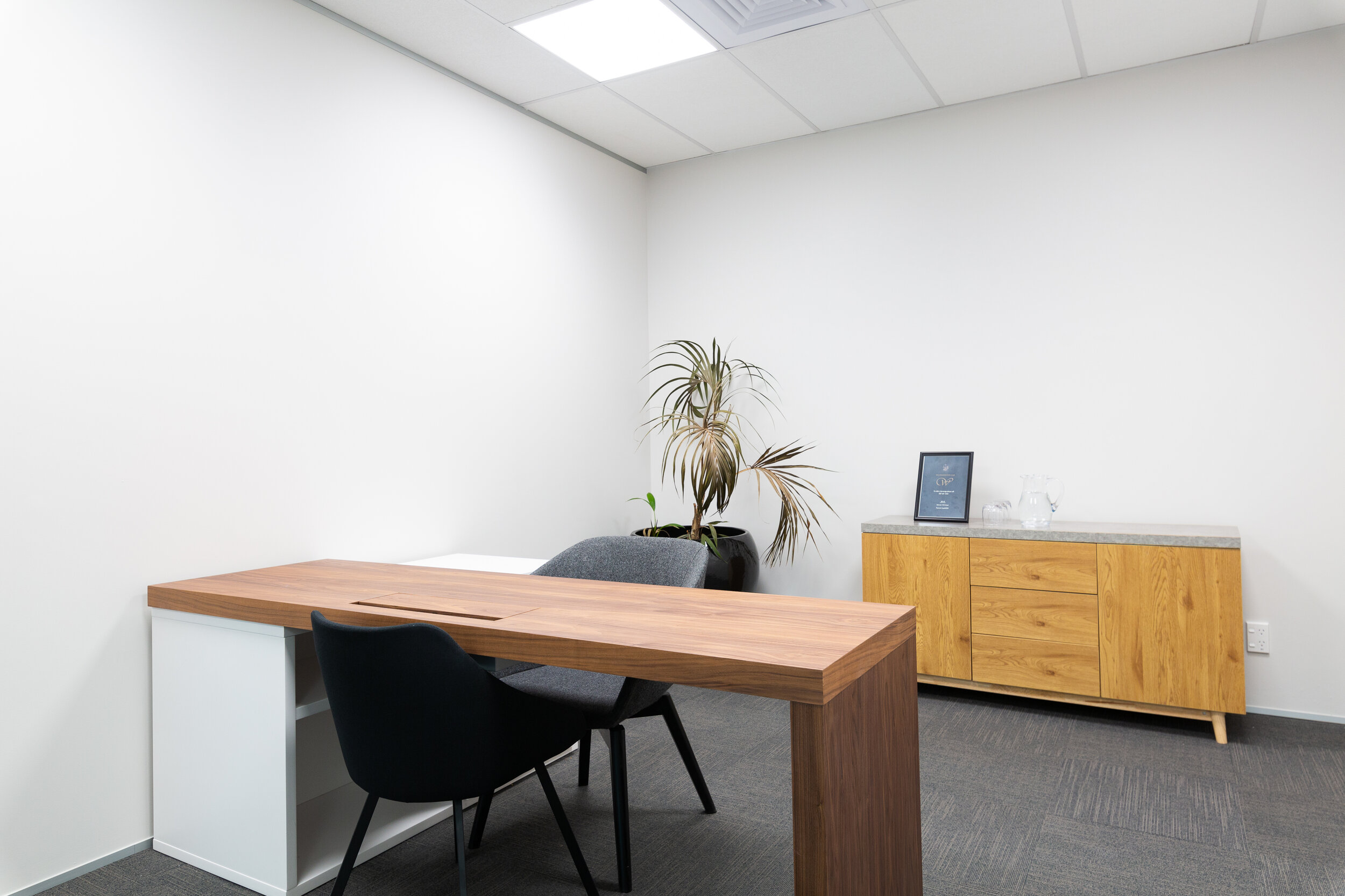 Office Suites (8 of 25).jpg