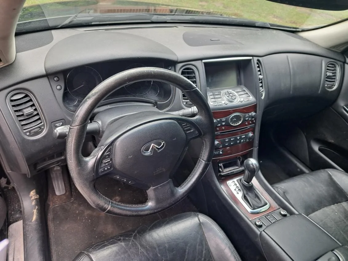 Infiniti 5.jpg