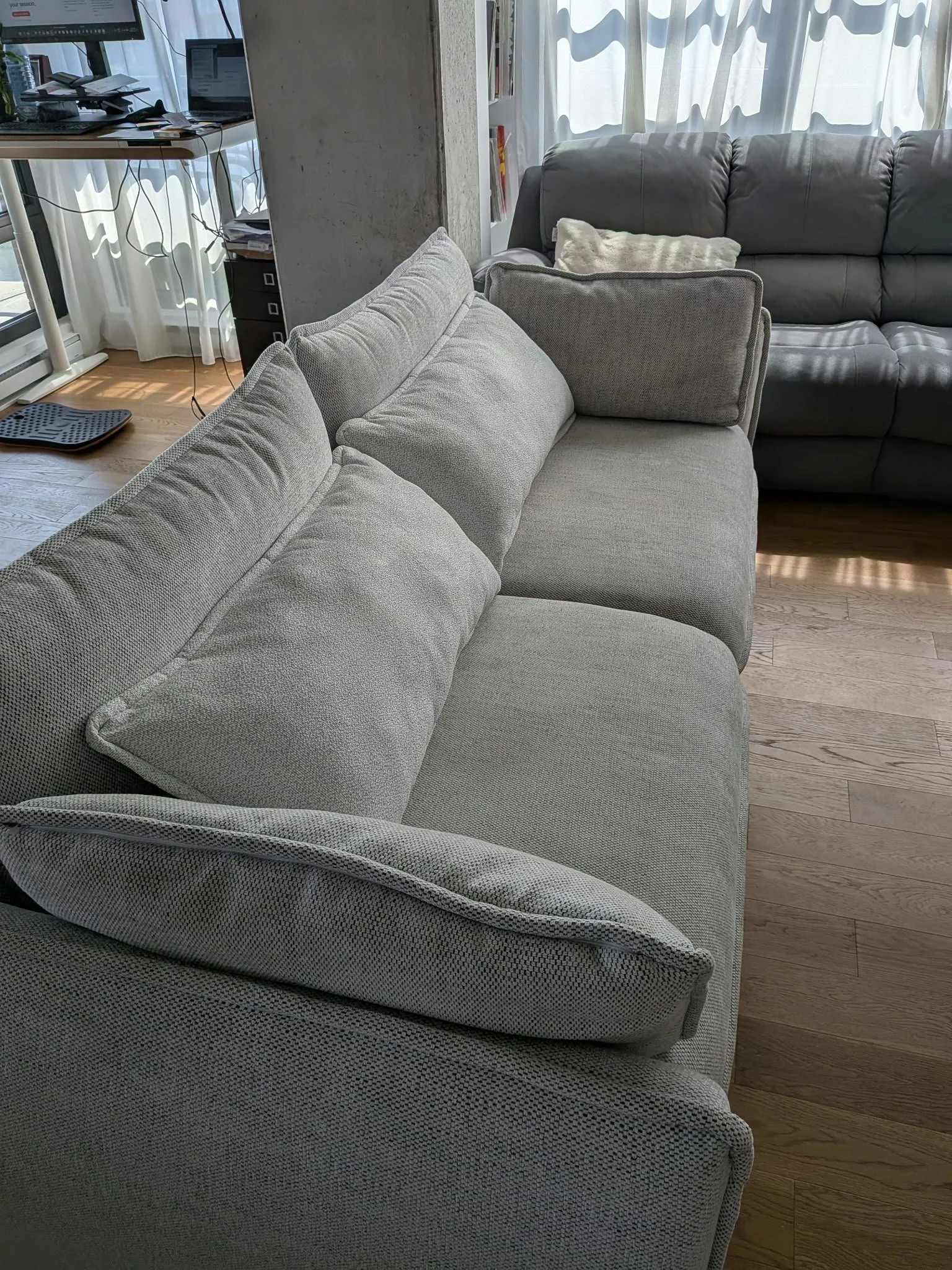 Custom window coverings in Toronto and Montreal