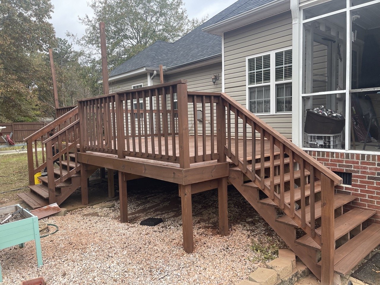 Semi-solid brown deck fence stain