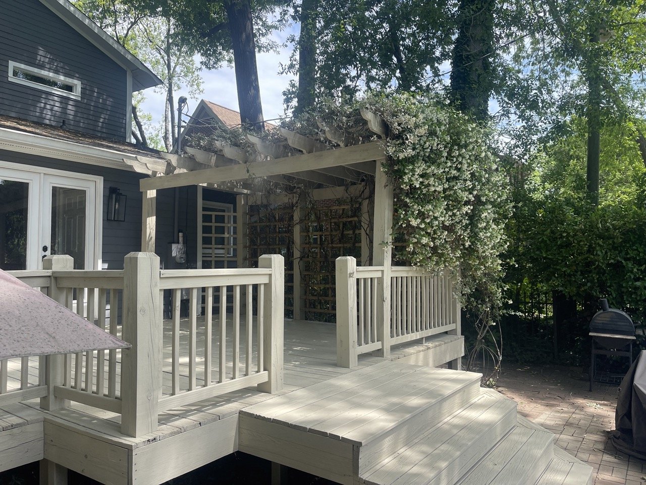 deck staining