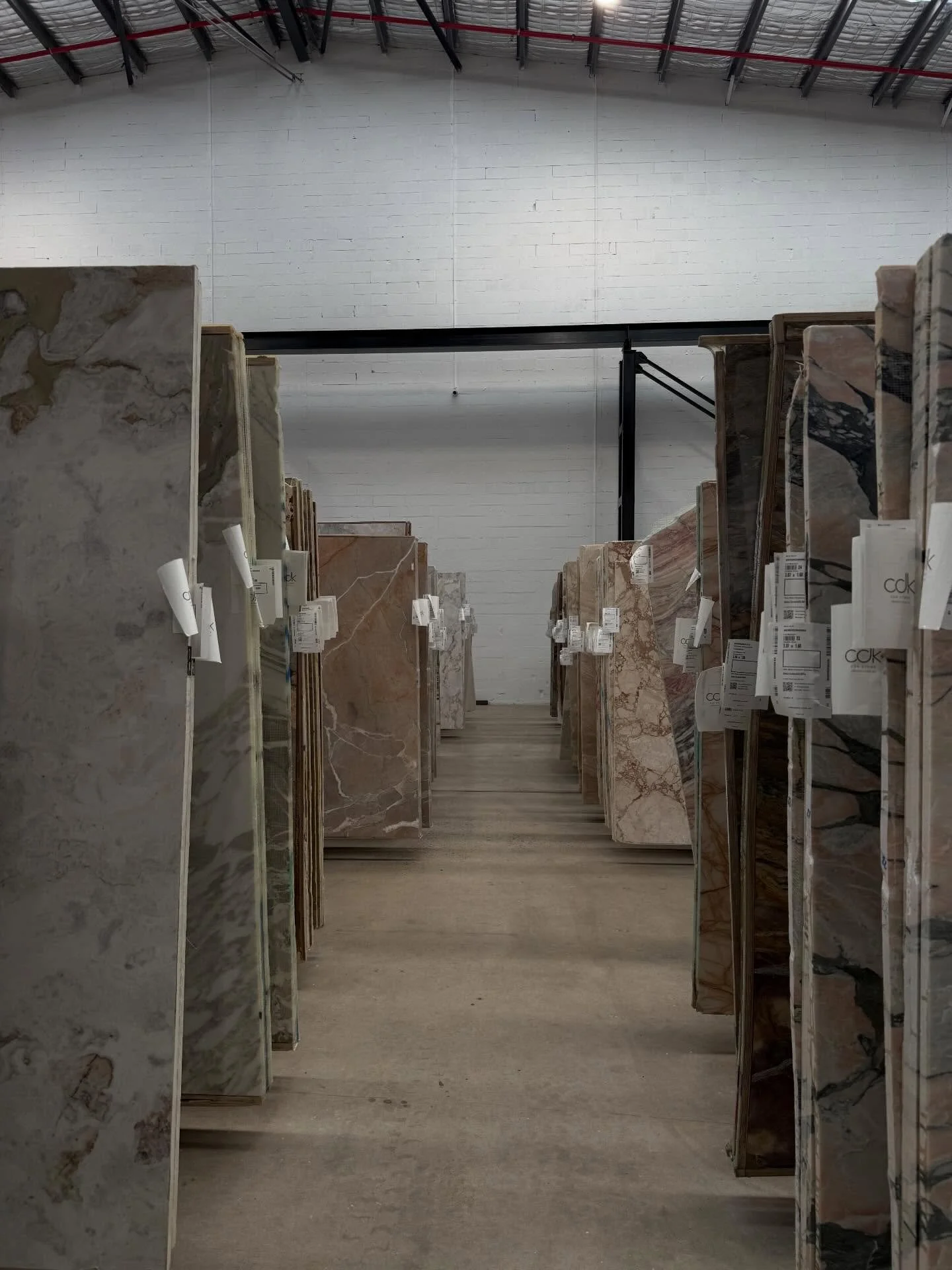 So grateful to be invited to industry events like these ❤️&zwj;🔥

A room full of incredibly creative women coming together to celebrate design, creativity, and each other 🤎🤎 all while supporting the important work of @sharethedignityaustralia.

It