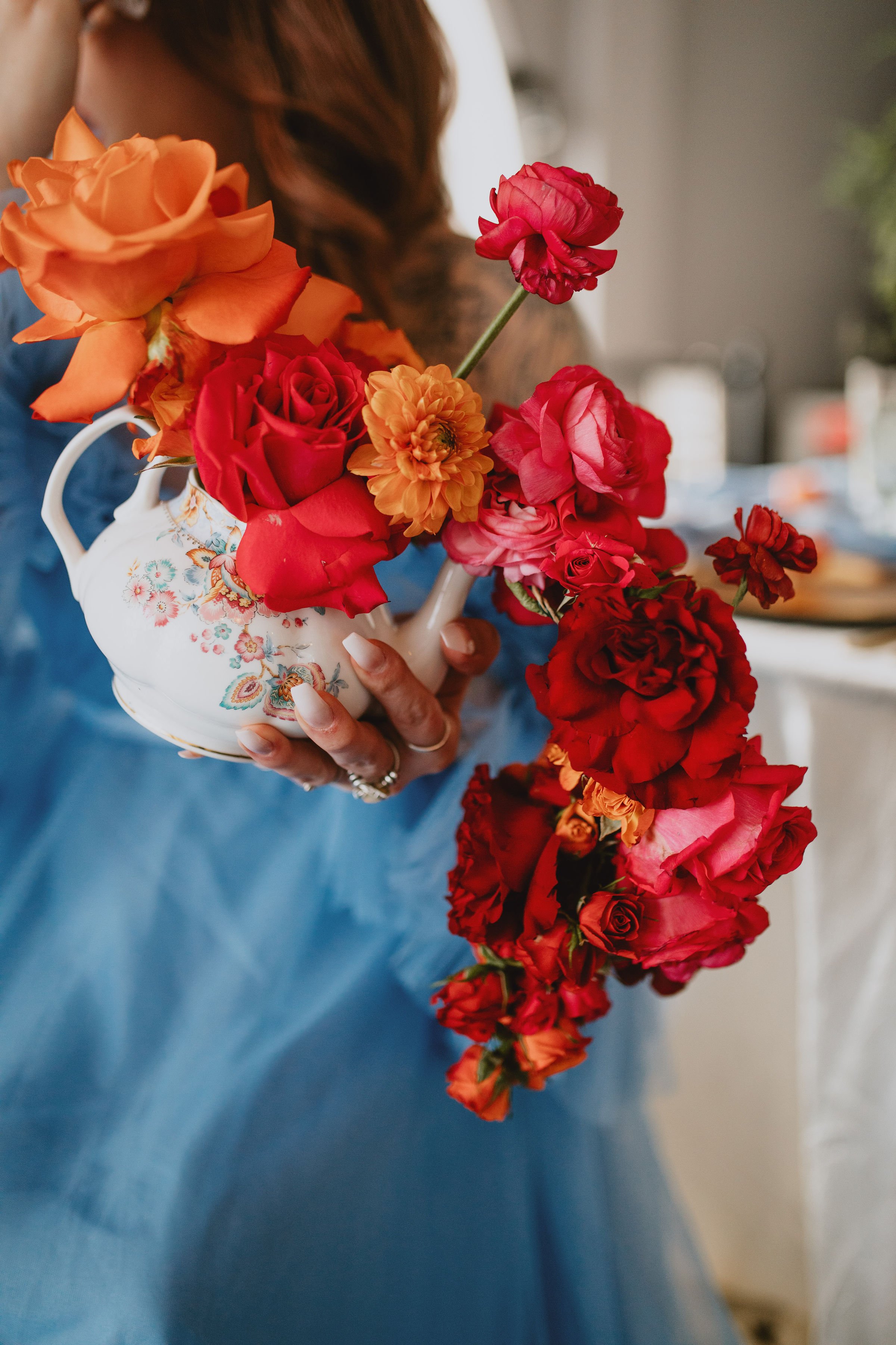 teapot floral cascade