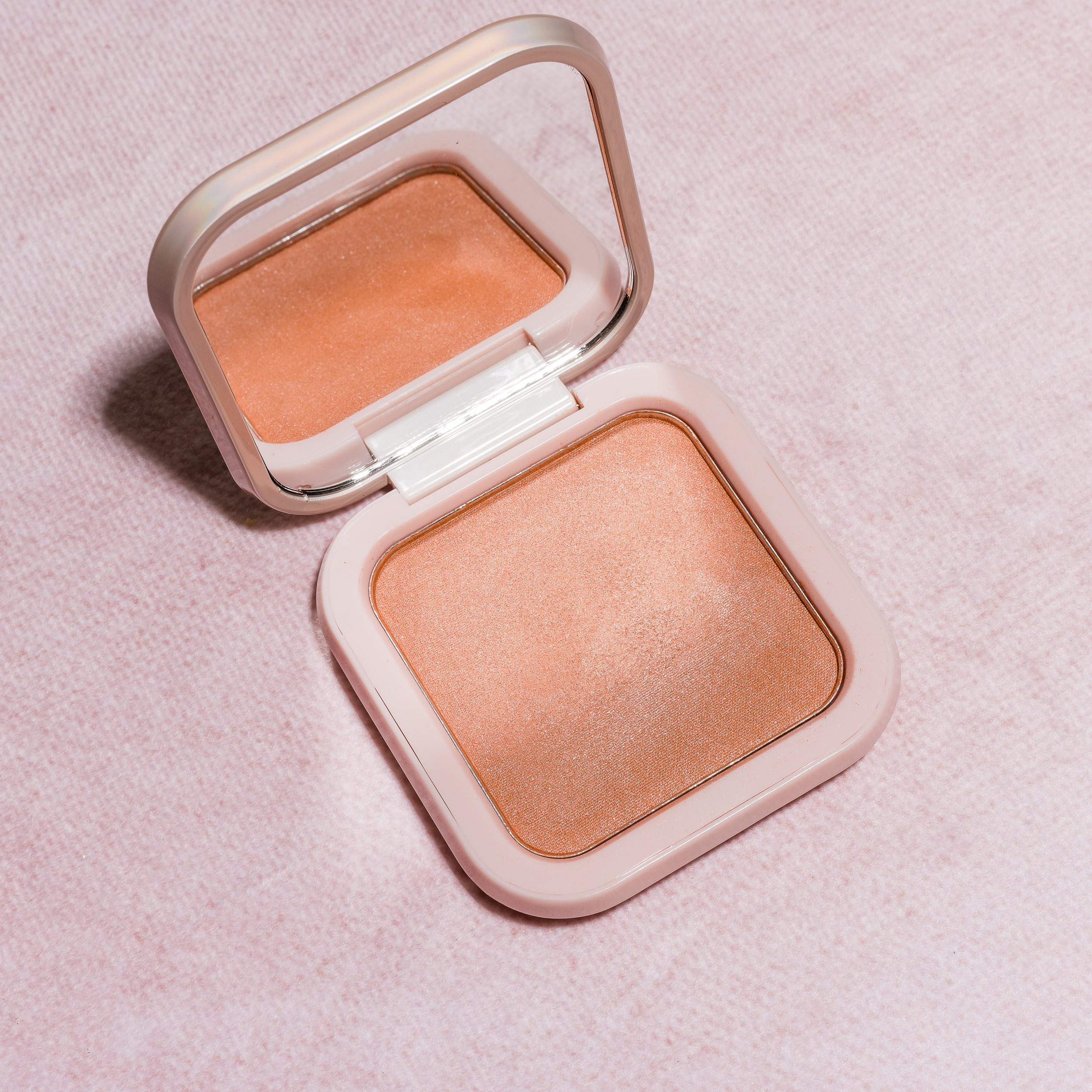 WEB shimmer diamond highlighter sephora bronzer blush-9023 copy.jpg