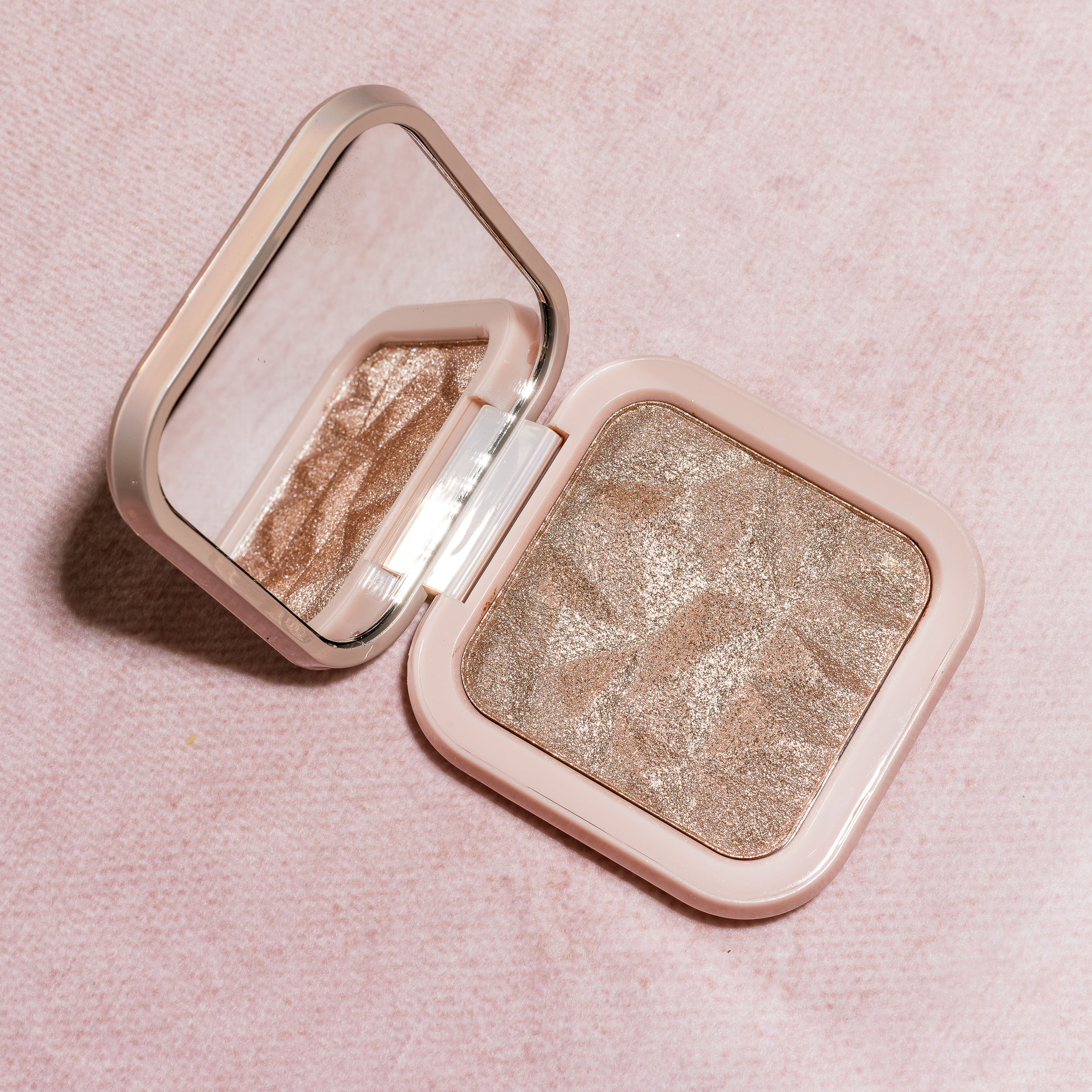 WEB shimmer diamond highlighter sephora bronzer blush-9029 copy.jpg