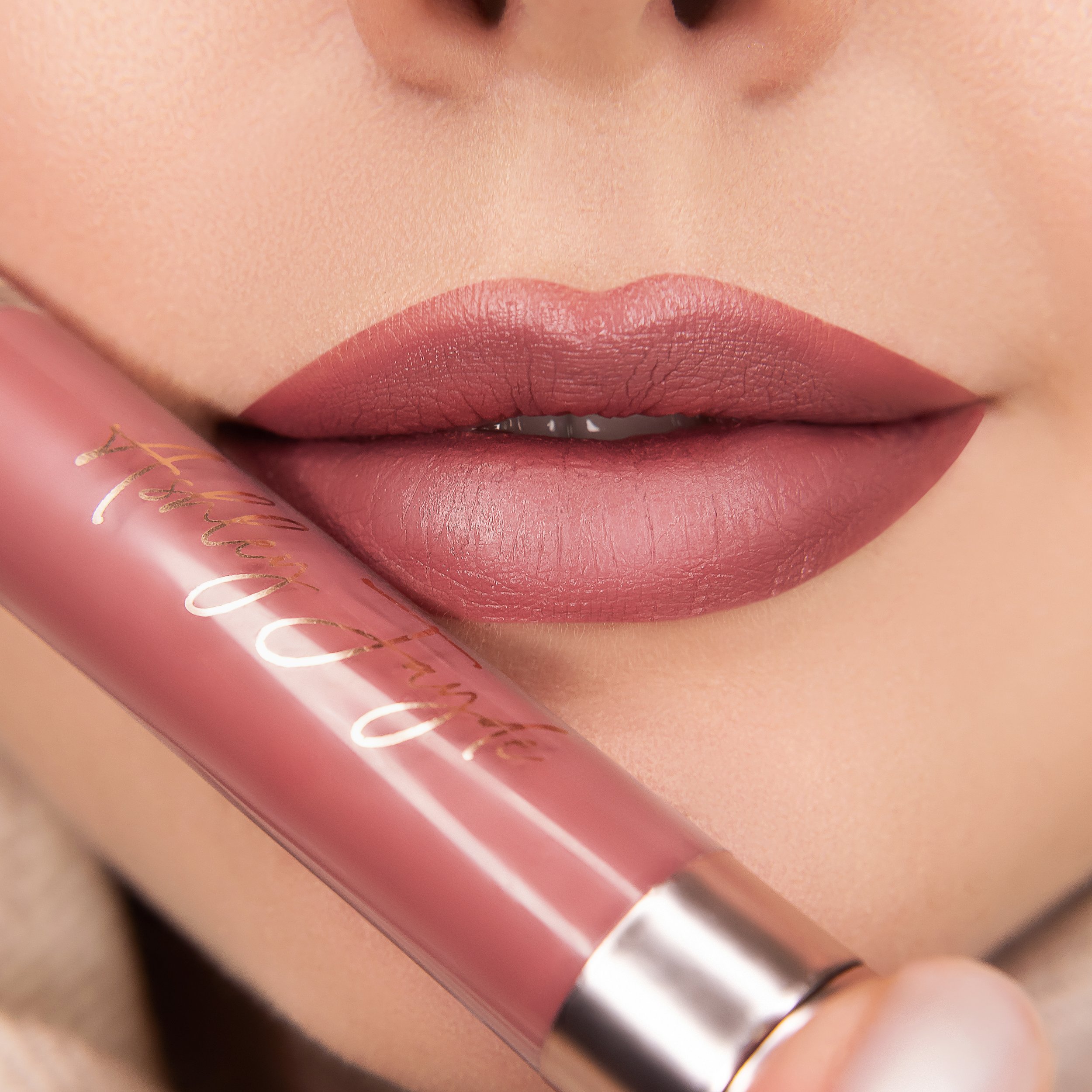 matte lip kit stain longwear-2982 WEB.jpg