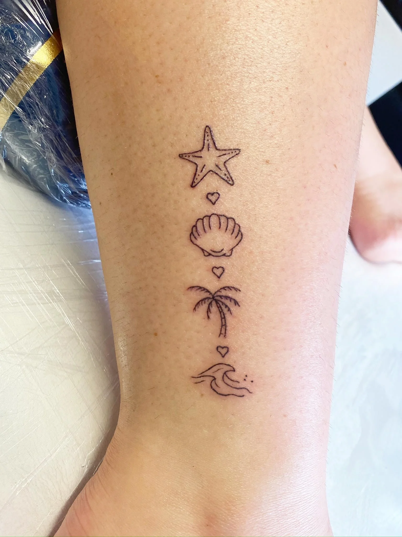 fineline-tattoos-southend-essexd.JPG