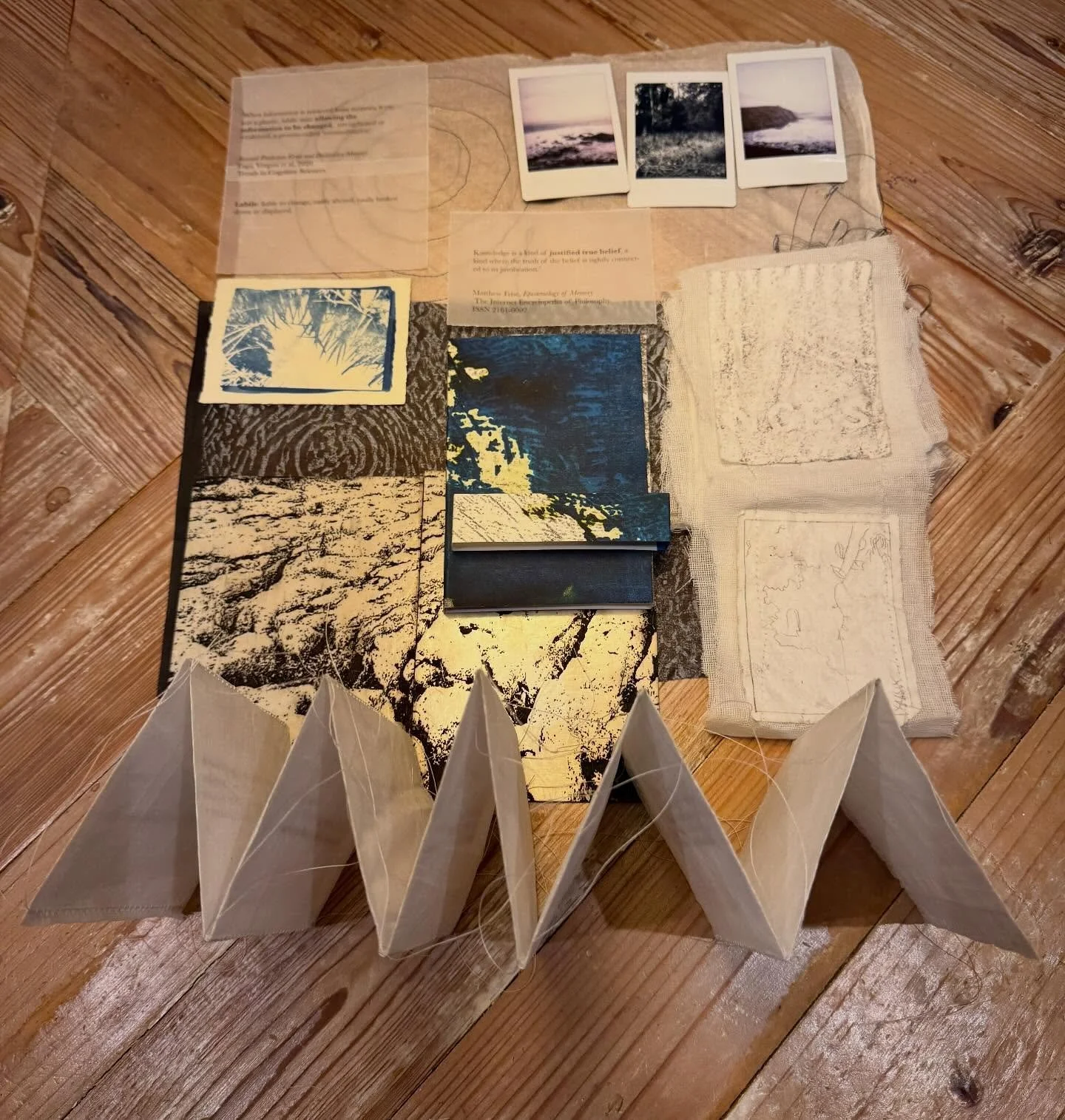 A package containing some of the materials and research I&rsquo;m using in my practice at the moment - winging its way to Norway as part of the Par Avion project. @criticaledgecollective (from London) with @bestbeforecollective (based in Sweden) and 