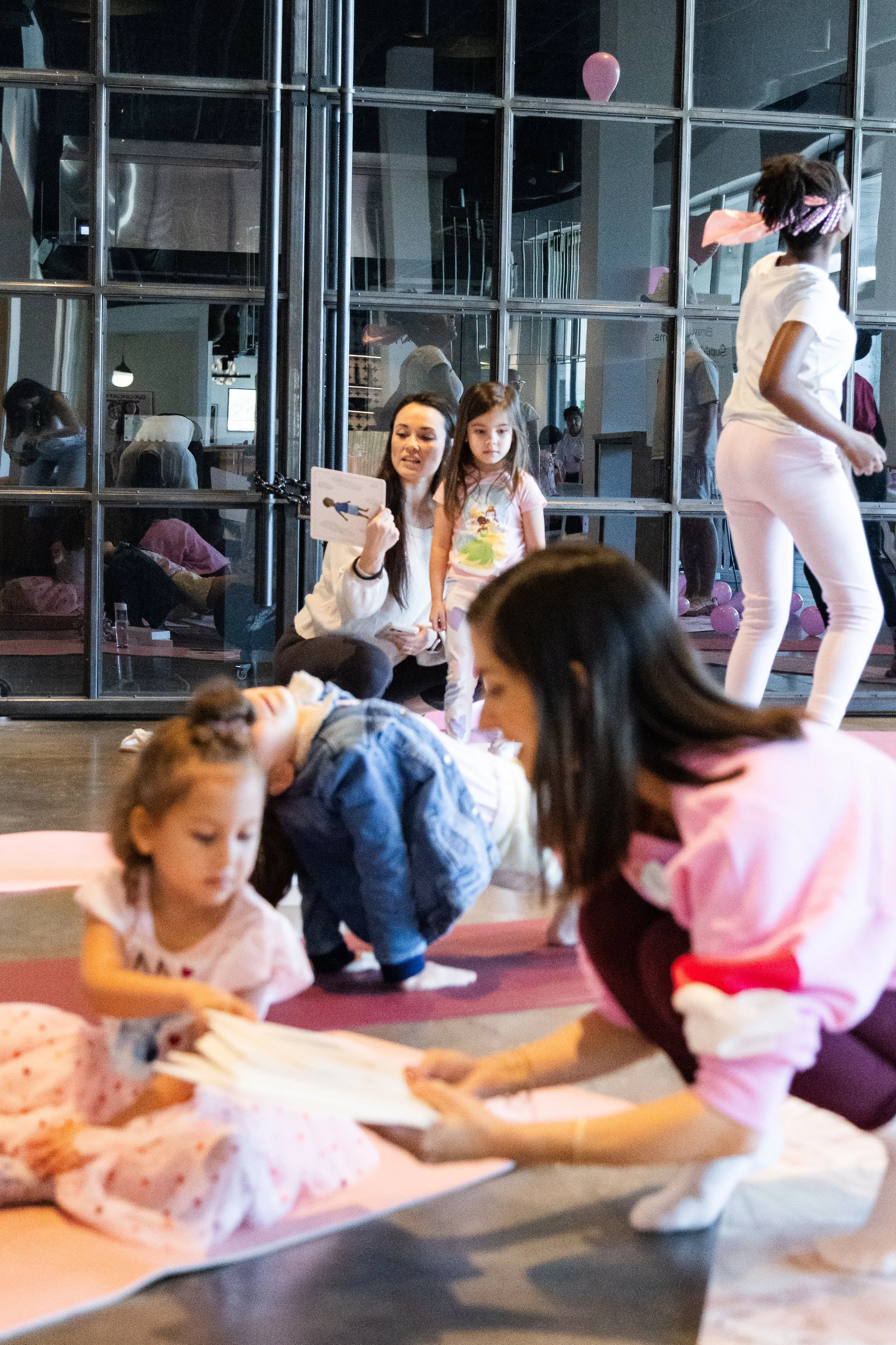 Valentine’s Day Playdate at Hyde House (Tampa) | Young at Heart