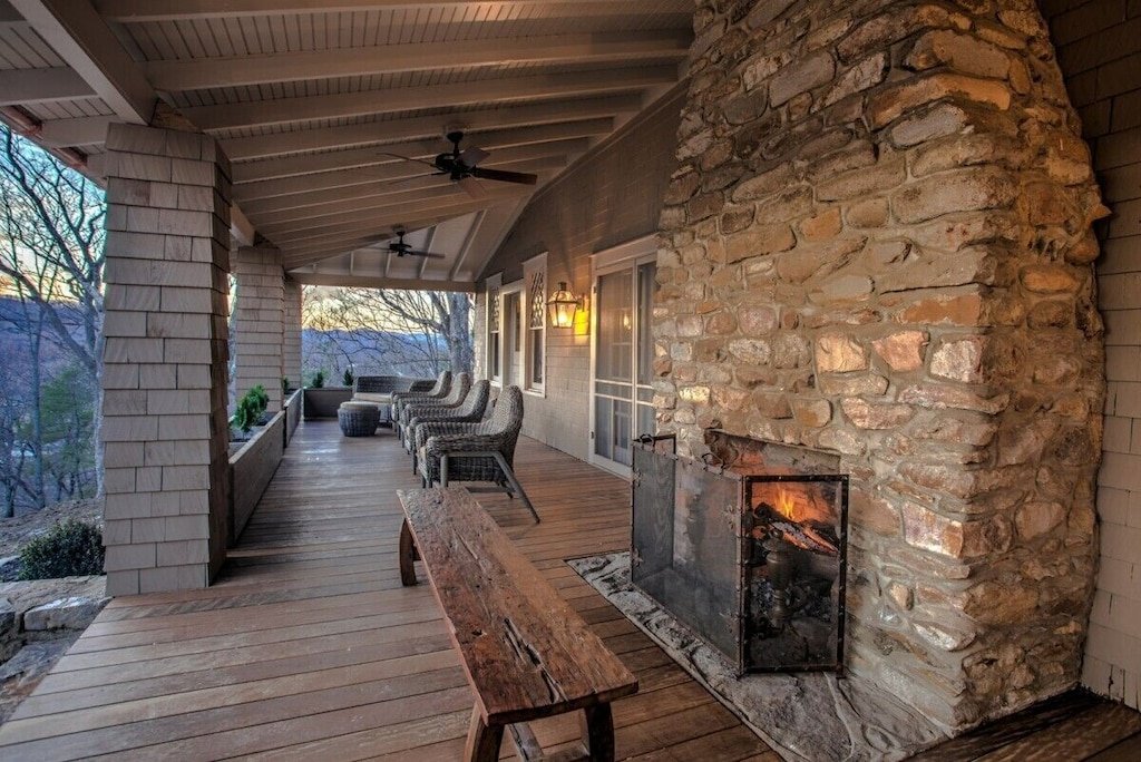 EllersonHousePorch2.jpeg