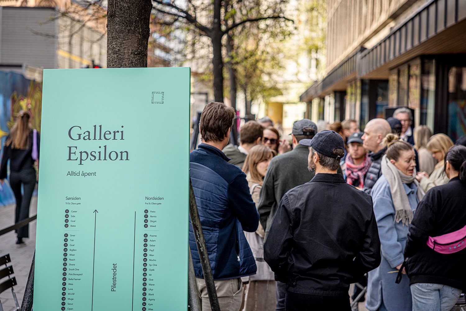 Galleri Epsilon - Gatekunst ved uteserveringen
