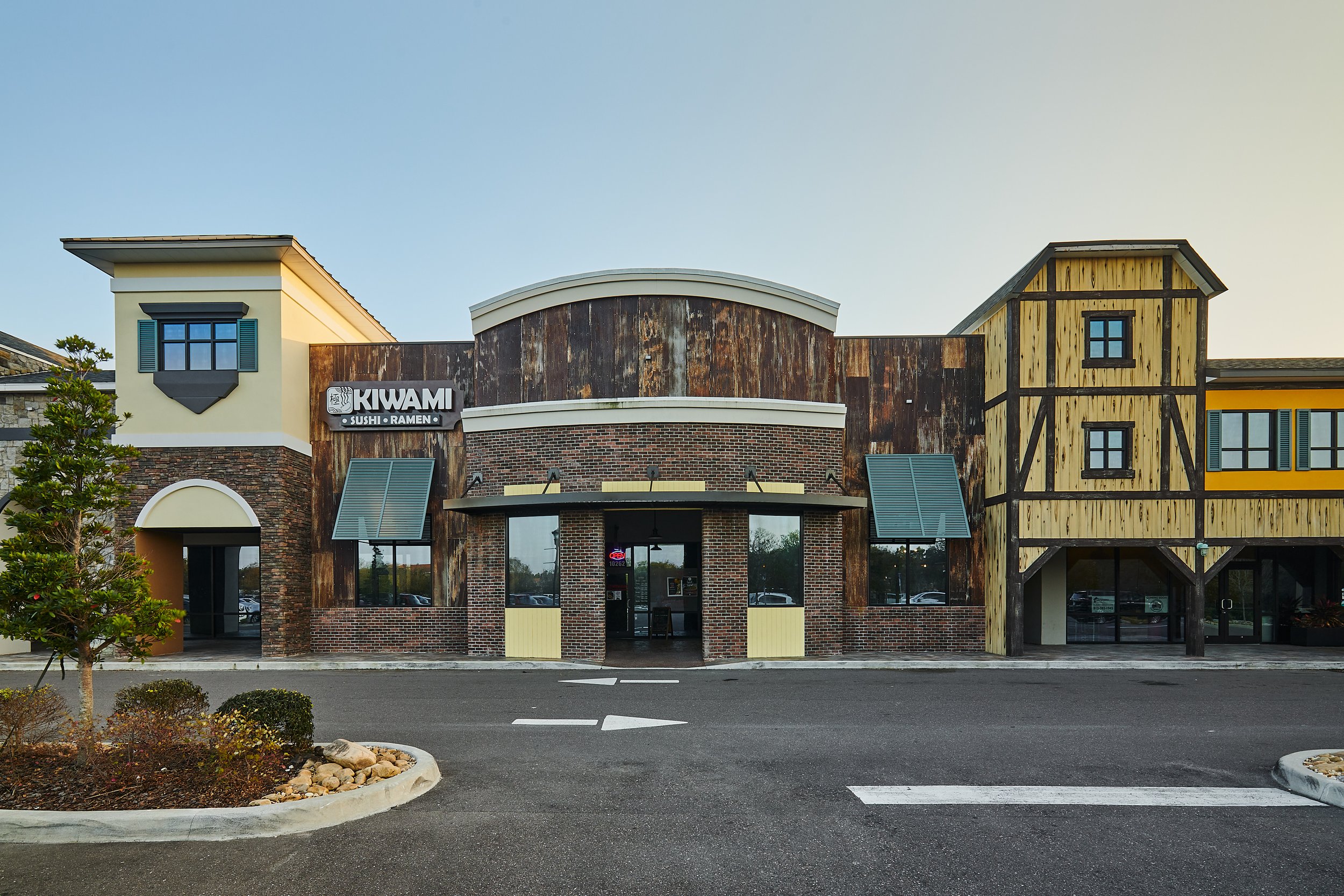 RFM_Feb 13 2020KATStucco_Stucco_Foam_Brick_Stone_ShoppesatCauseway14.jpg