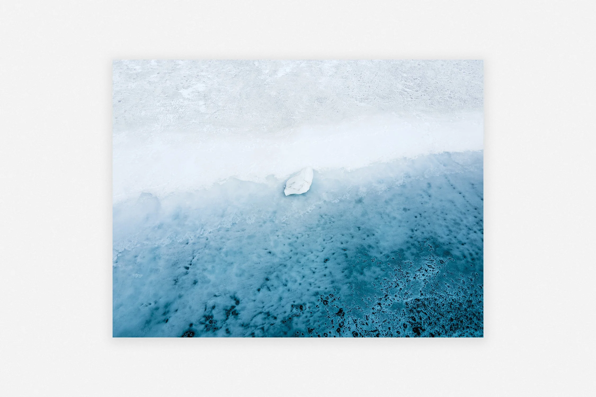       
  
     ← Back 
  
 
                  
  
    ◼︎ What Remains    Elmar Janse &amp; Merel Klomp 2023   Digital photography 80 x 60 cm Edition of 5 + 2 AP Archival pigment print mounted on dibond, framed in smoked oak with museum glass   € 2.25