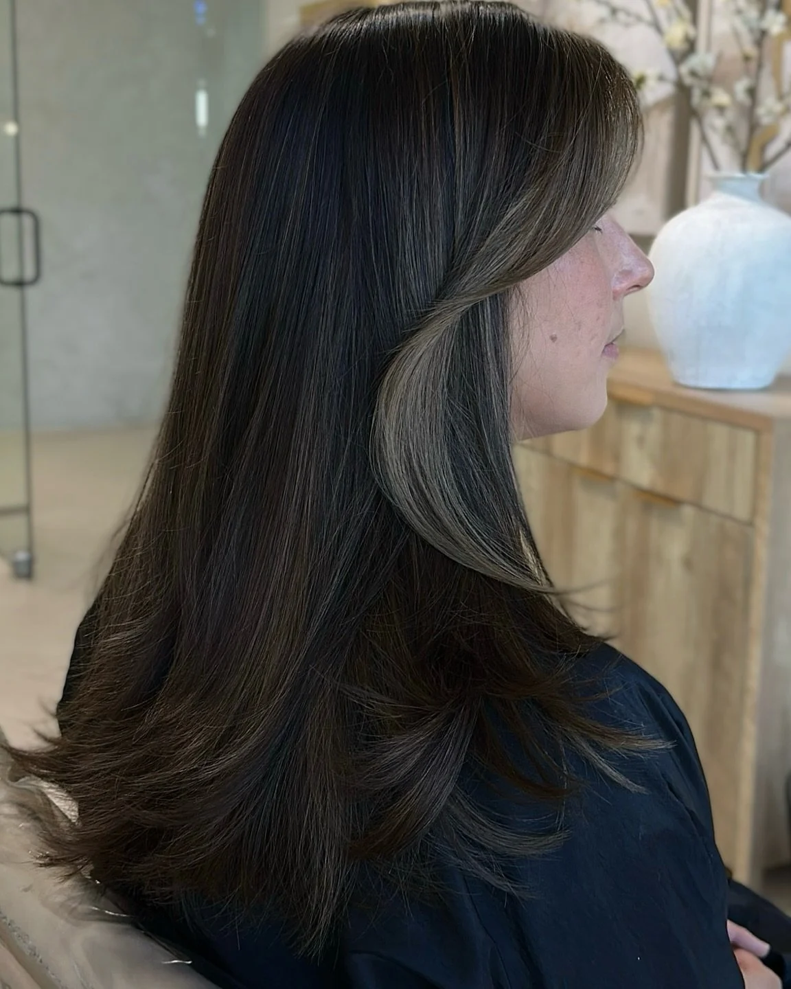 As a brunette, one does not simply walk into a salon and ask to be a little bit lighter. 👀

Swipe to slide 3 for the before 👉

This was a tedious process to break up all of the chunks of lightness, but man was it gratifying to see the result. 😮&zw