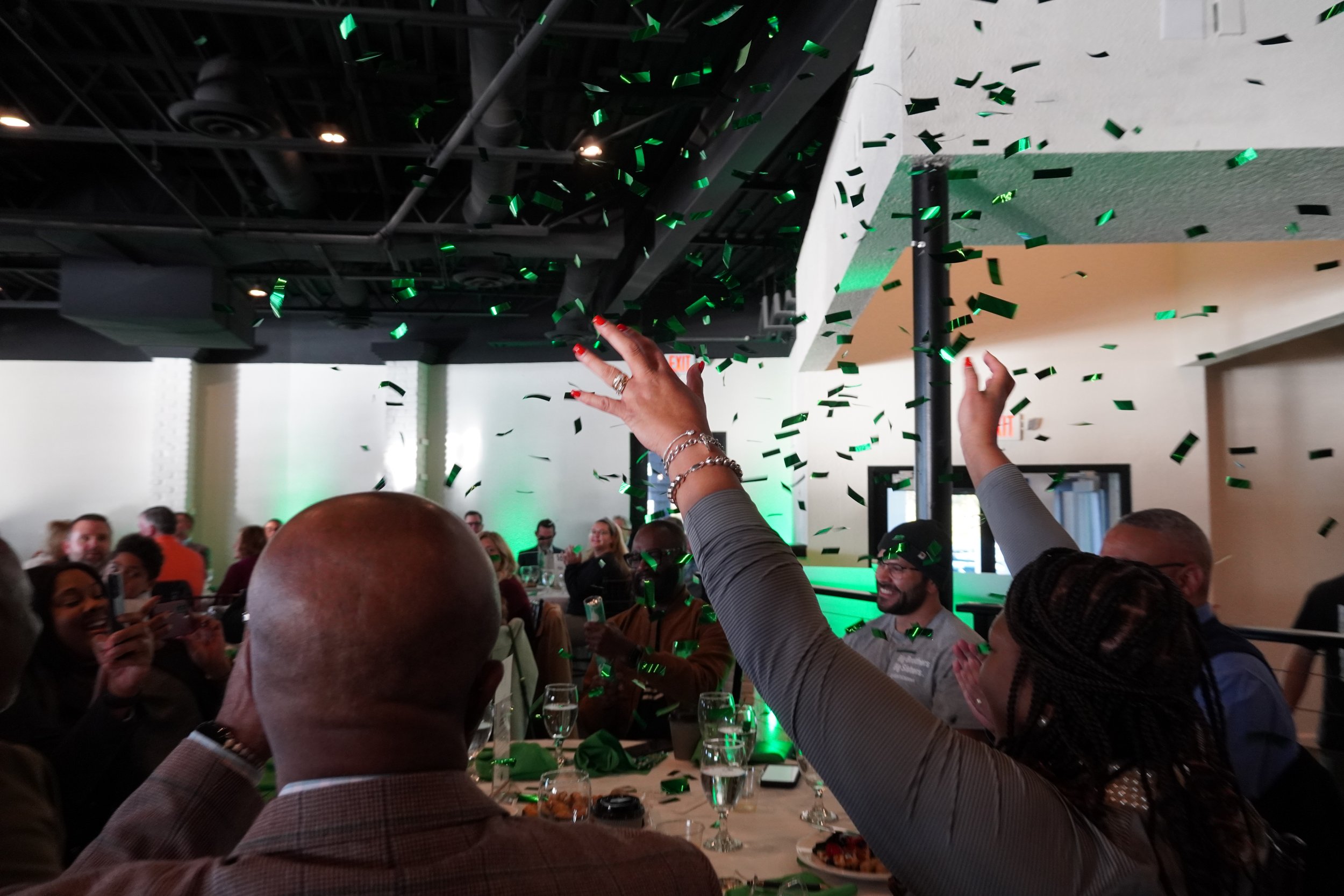 Confetti Eric Table2.JPG