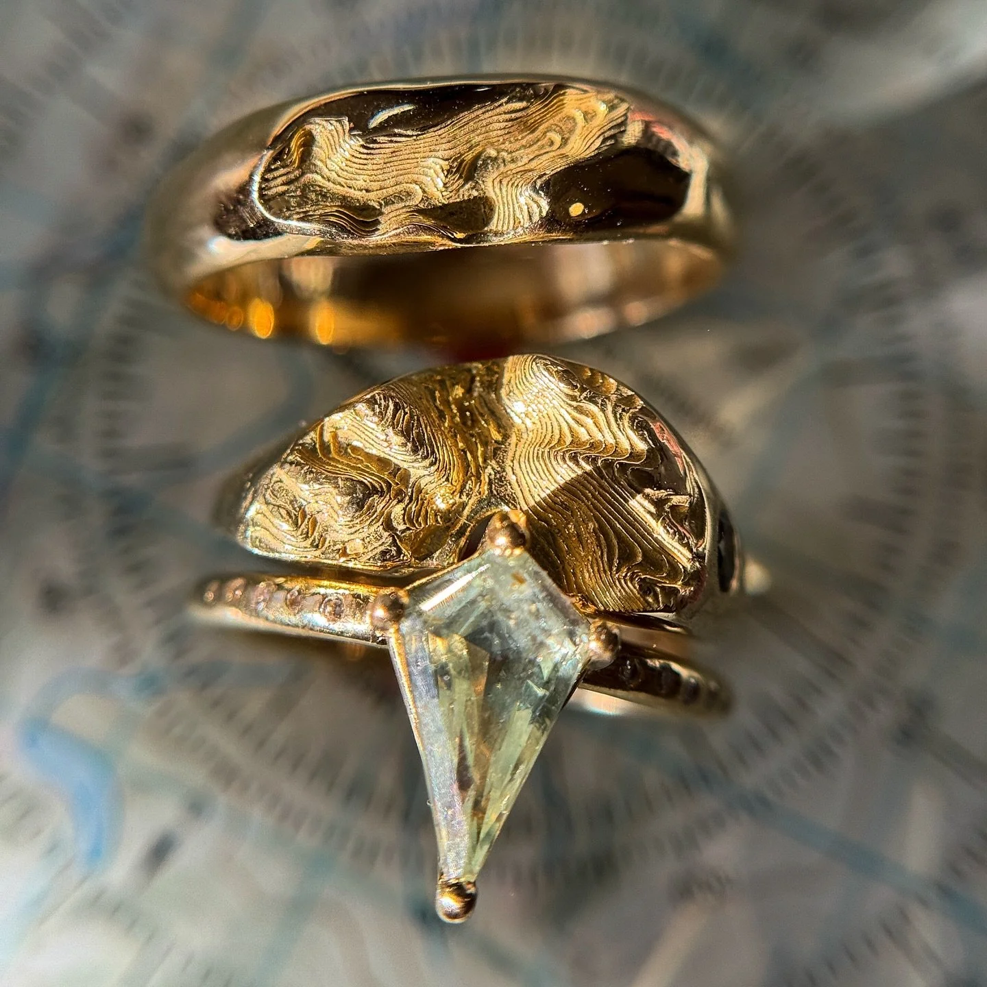 Congratulations Peter+Jess! 💕🏔️

Just handed off this custom topo wedding set of Zion National Park to the happy newlyweds. Made of 18k yellow gold, this set highlights the valley within the epic + stunning Zion National Park. Zion NP was one of th