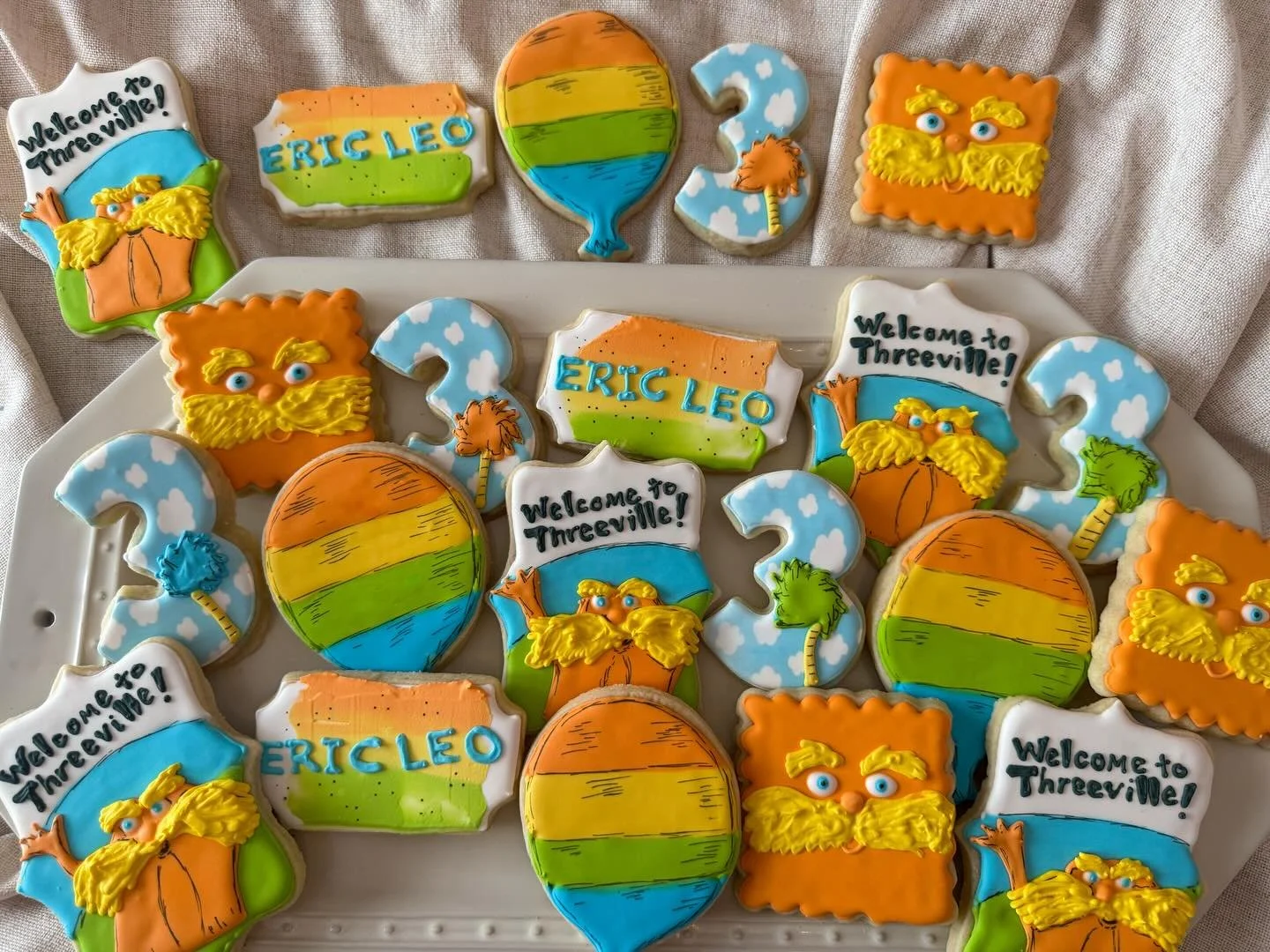 Welcome to Threeville! 

&ldquo;Unless someone like you cares a whole awful lot, nothing is going to get better. It&rsquo;s not.&rdquo;
-The Lorax 
.
.
.
#mjsbakingboutique #thelorax  #theloraxcookies #indianapolis #indiana #indianabakery #Indianacoo