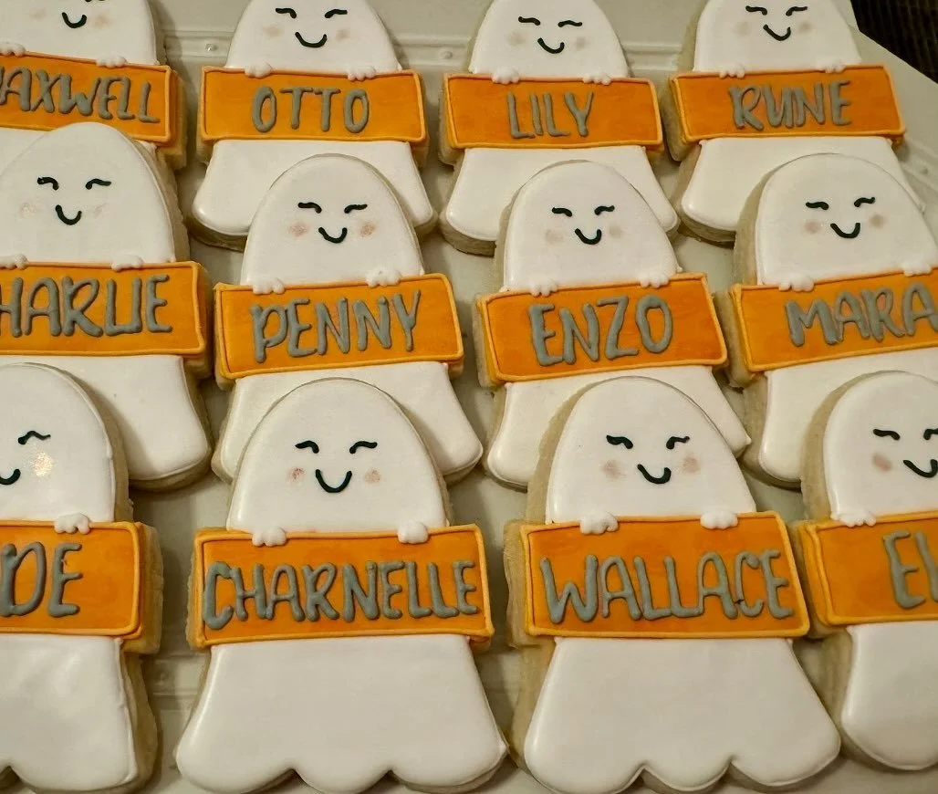 Spooky Season is here! Ghost cookies are perfect for Halloween parties, treat bags, for yourself, your kids or friends! You can customize with names or a generic &ldquo;BOO&rdquo;. 👻
$7/each
Individually wrapped and tied with a bow
Pickup on Thursda