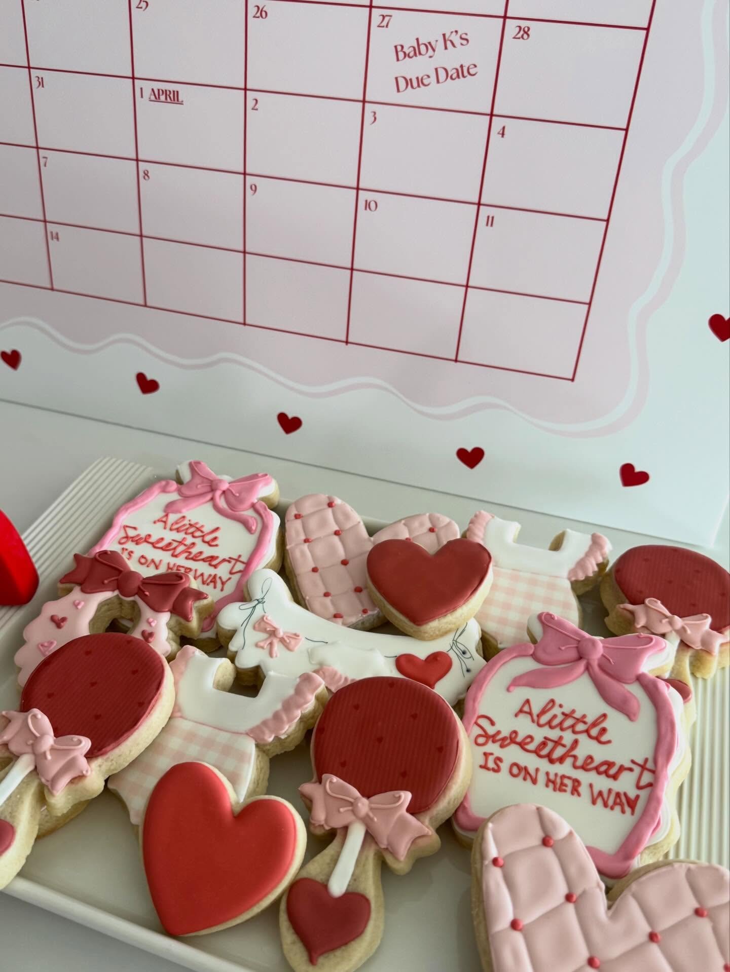 A little sweetheart is on her way! These cookies are extra special because they&rsquo;re for my sweet(heart) niece that will be here this month! 🎀
Being an aunt is the greatest joy of my life and baking cookies to celebrate our growing family is a p