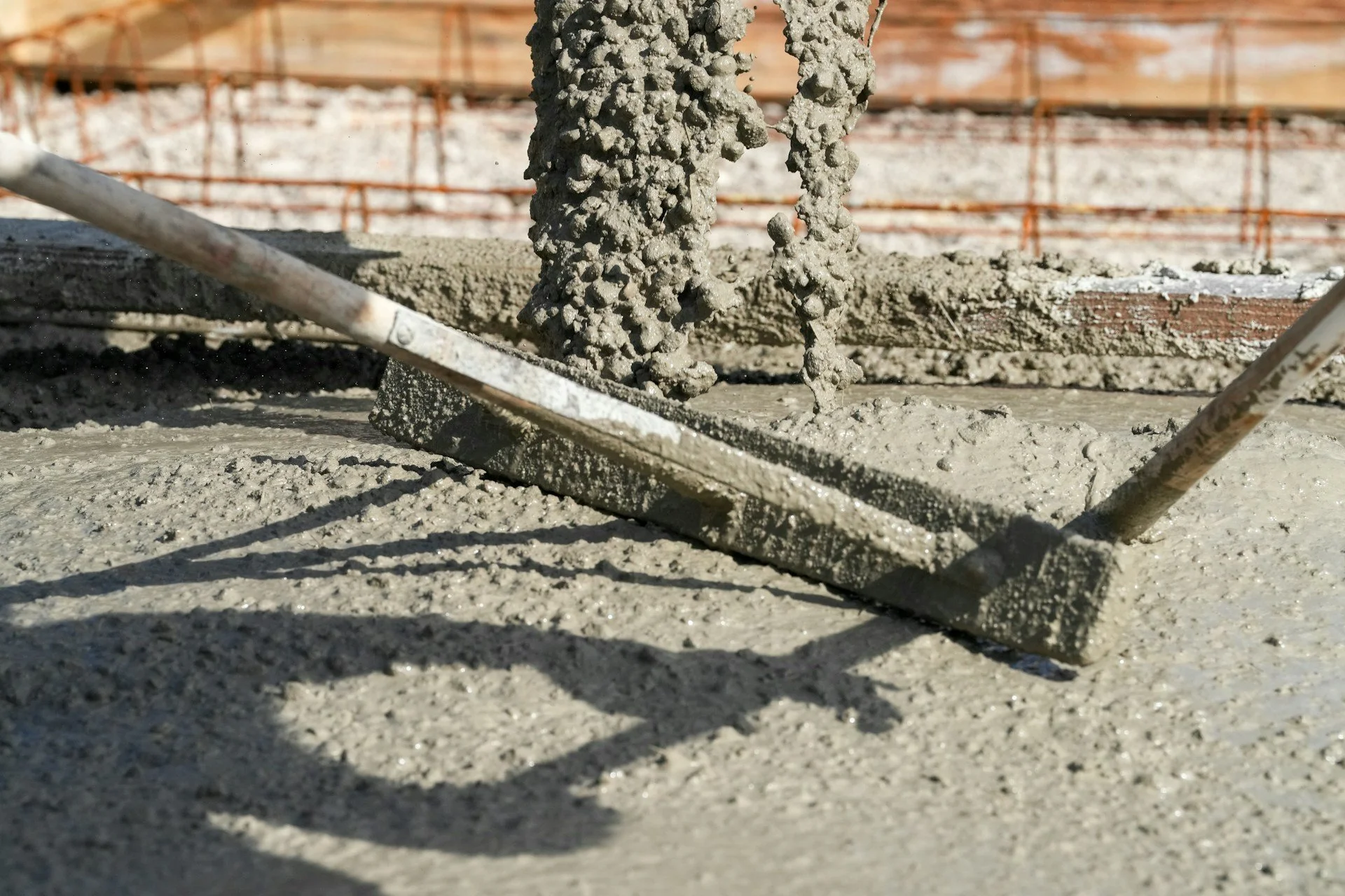 Compare Concrete Contractor Quotes in Ottawa: Line Items and Change Orders