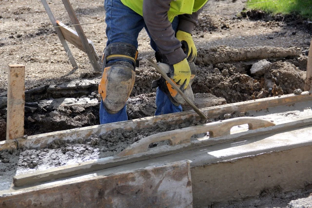 Permits, Utility Locates, and Access: Pre-Construction Checklist in Ottawa