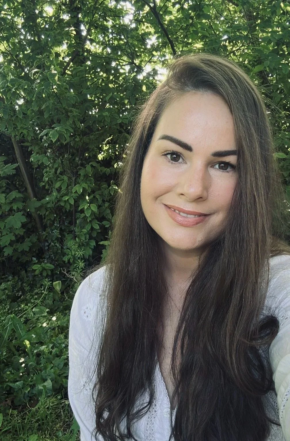 The Aligned Path intuitive holistic 1:1 coaching journey for women reconnecting with themselves