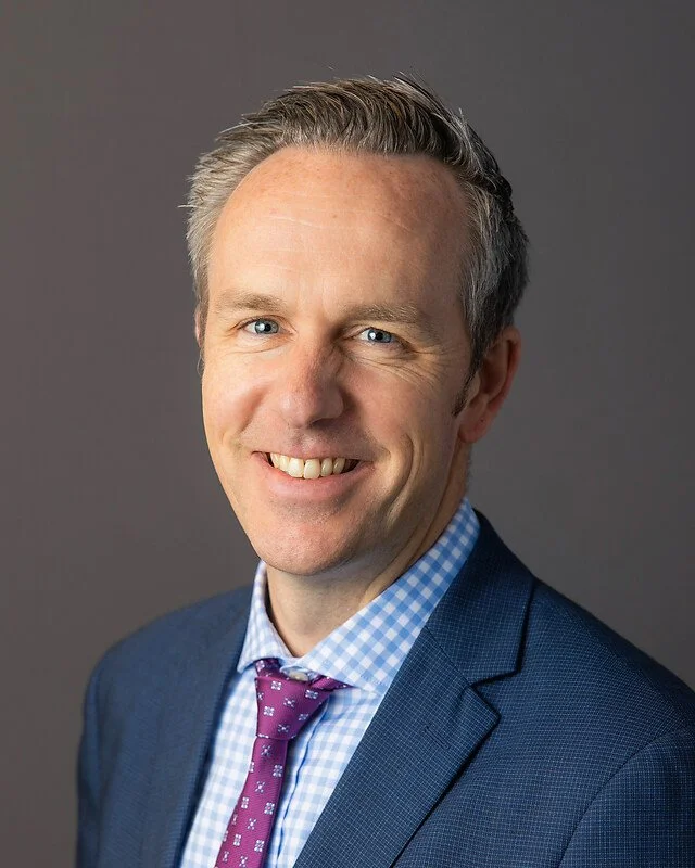 Dr. Conor Hill