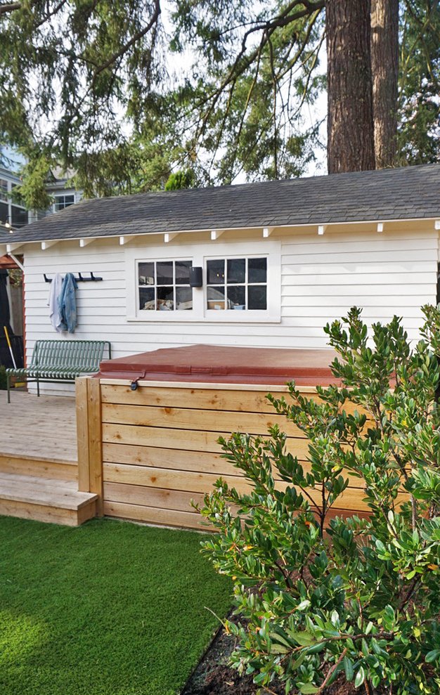 Outdoor Wellness Spaces Hot TUb Modern high-end contractor designer portland oregon Pacific Northwest