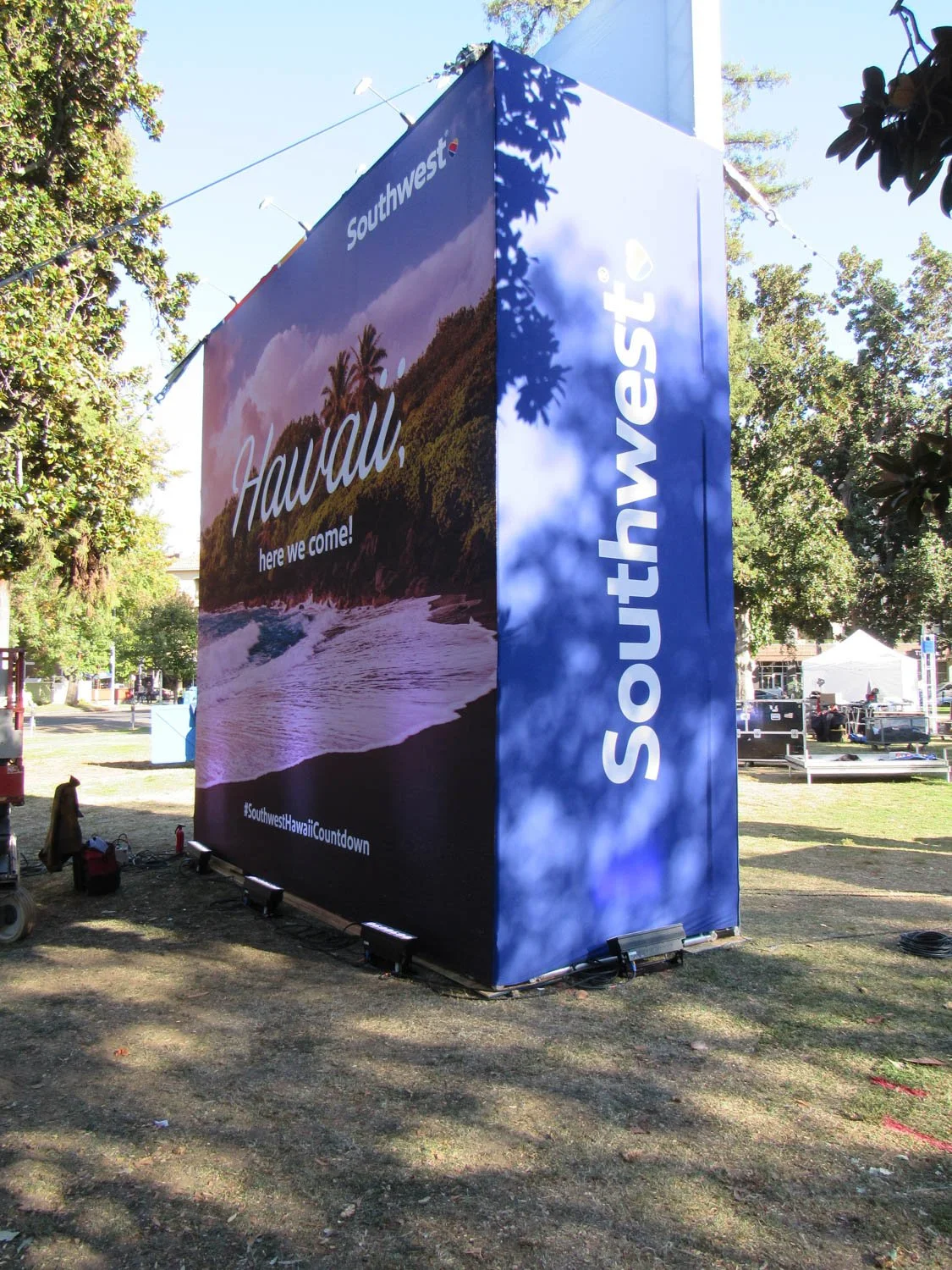 southwest-countdown-to-hawaii-activation-side.jpg