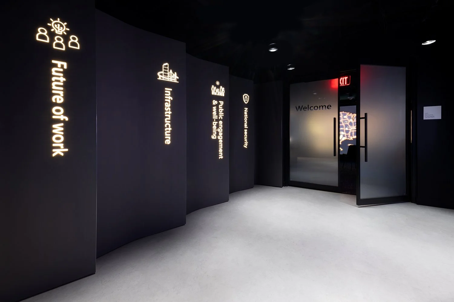 microsoft-digital-transformation-showcase-entrance-welcome.jpg