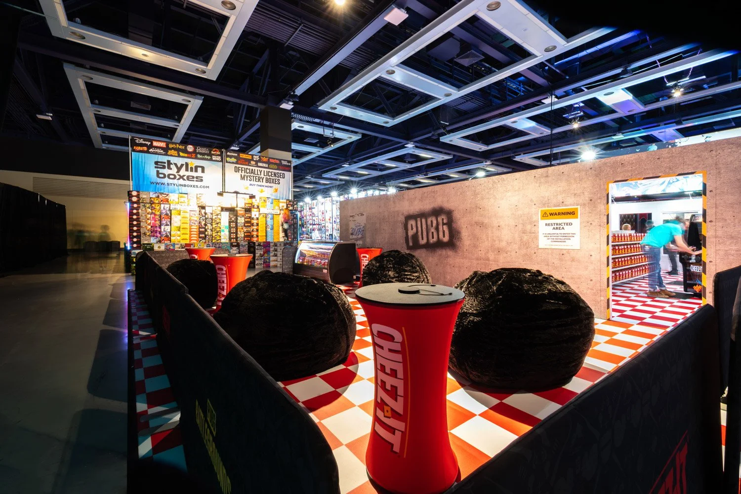 cheez-it-at-pax-west-tradeshow-booth-lounge.jpg