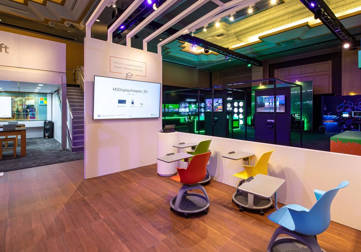 microsoft-store-annual-meeting-desk-chairs.jpg